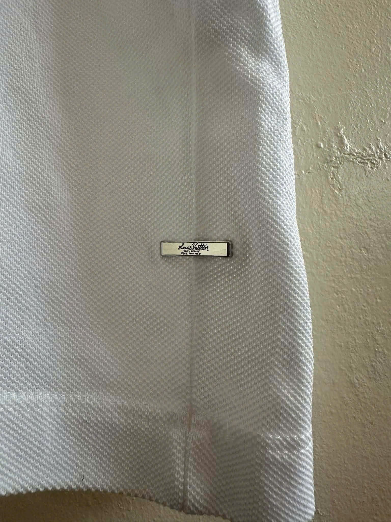 Louis Vuitton POLO LOUIS VUITTON Size US L / EU 52-54 / 3 - 7 Thumbnail