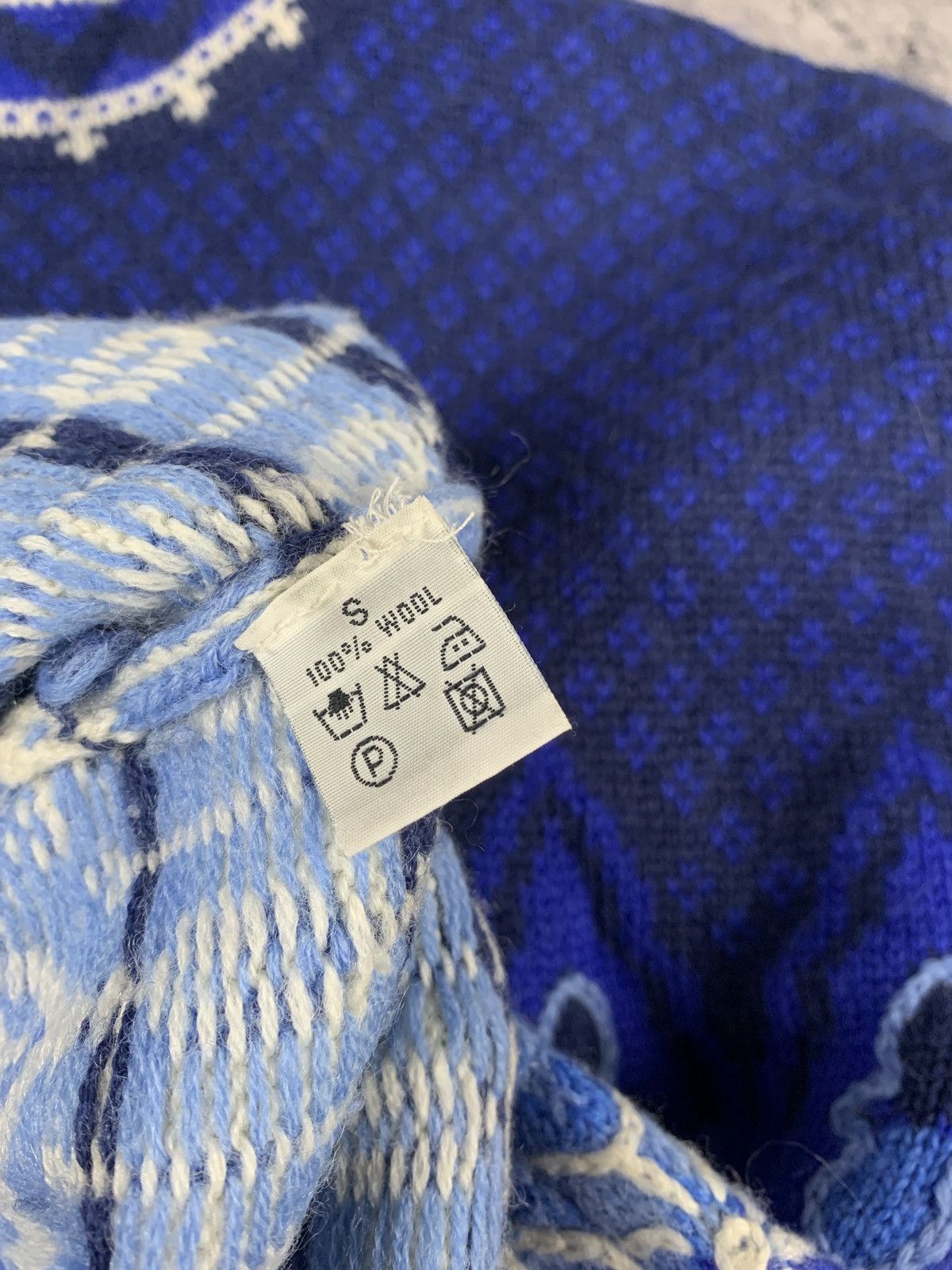 Vintage Vintage Vrikke Wool Sweater Norway Style Rare 90s Size US S / EU 44-46 / 1 - 7 Thumbnail