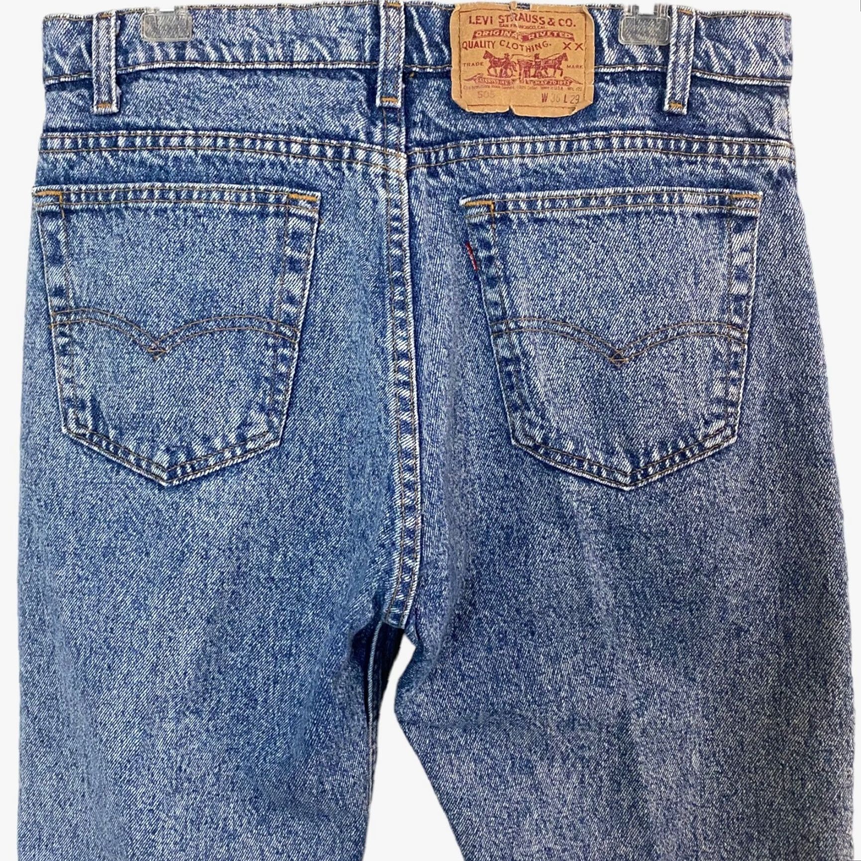 Levi's VINTAGE Levi's 505 Jeans Regular Fit Straight Men 36X29 Blue Denim USA Levi's 505 5-Pocket 29 Inseam Mens Size 36X29 Size US 36 / EU 52 - 5 Thumbnail