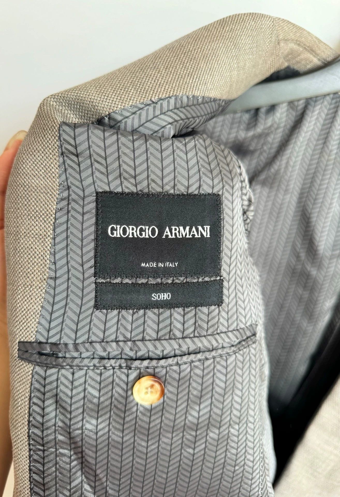 Giorgio Armani Giorgio Armani 98% New Cashmere Silk Blazer 50 Oatmeal Size 50S - 6 Thumbnail