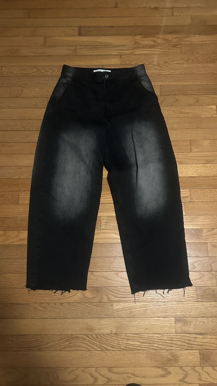Bershka Bershka Black baggy denim Size US 30 / EU 46 - 1 Thumbnail