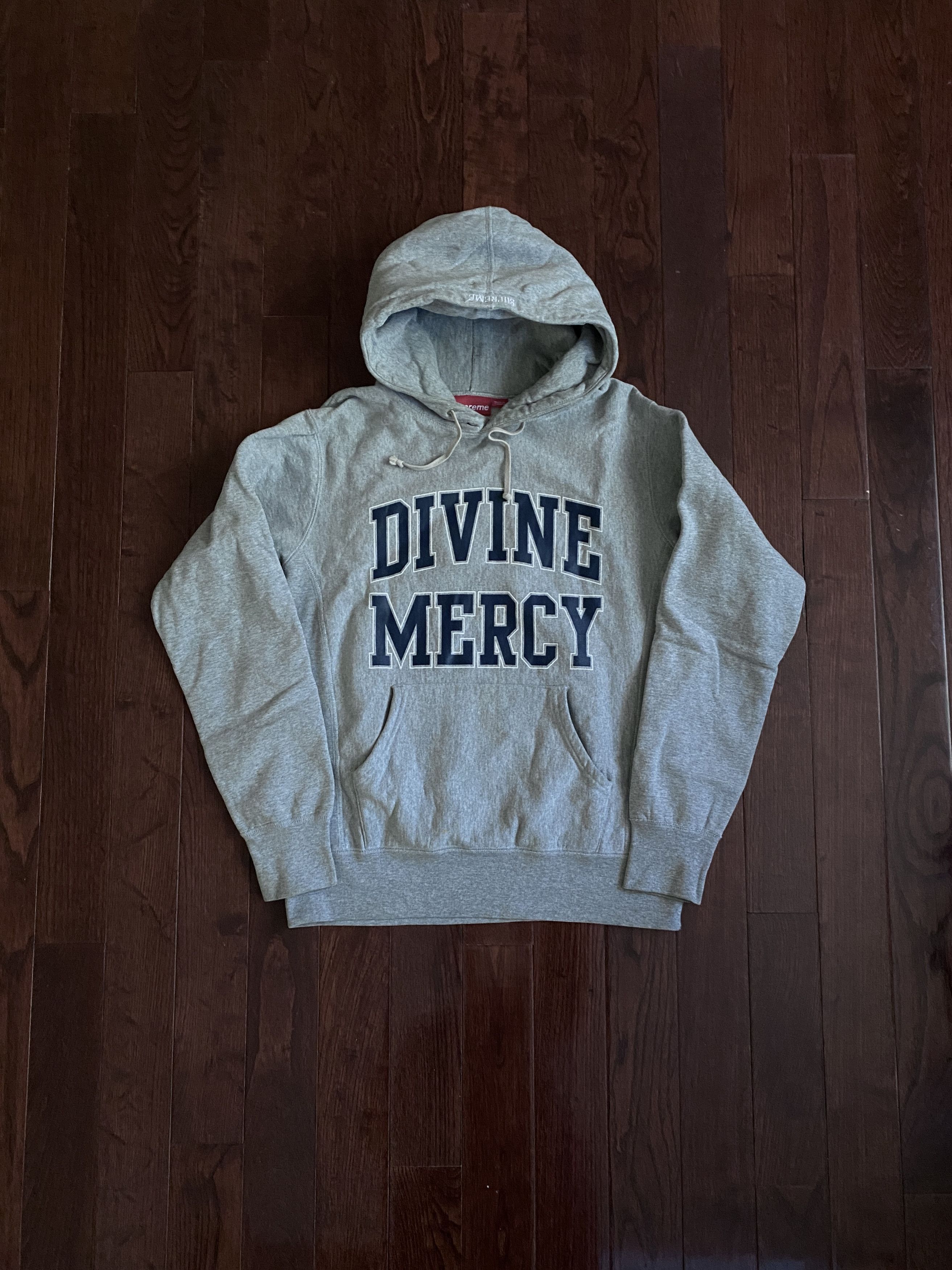 Supreme FW09 Divine Mercy hoodie | Grailed