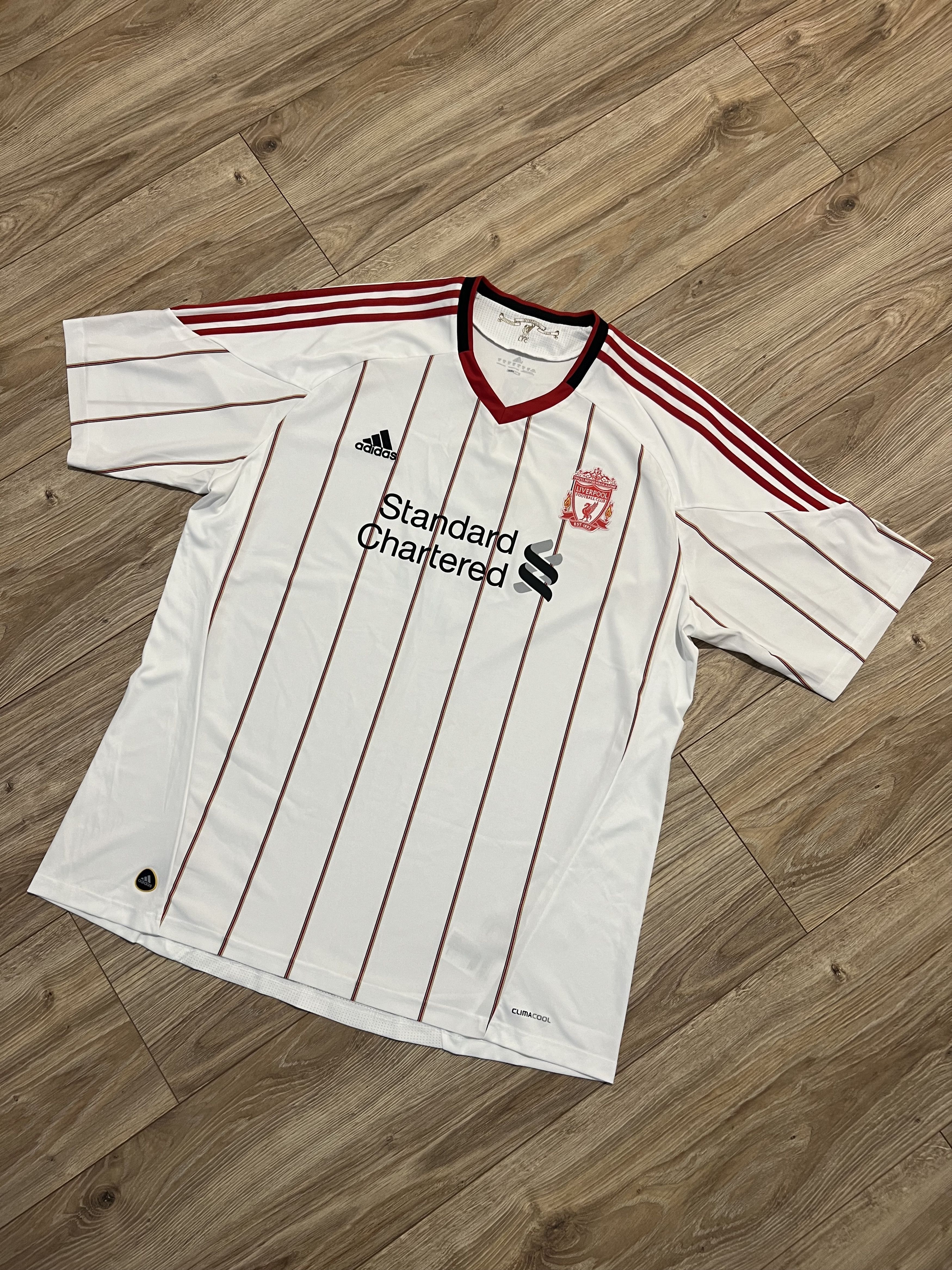 image of T-Shirt Adidas Fc Liverpool Steven Gerrard 8 2010 Vintage in White, Men's (Size 2XL)