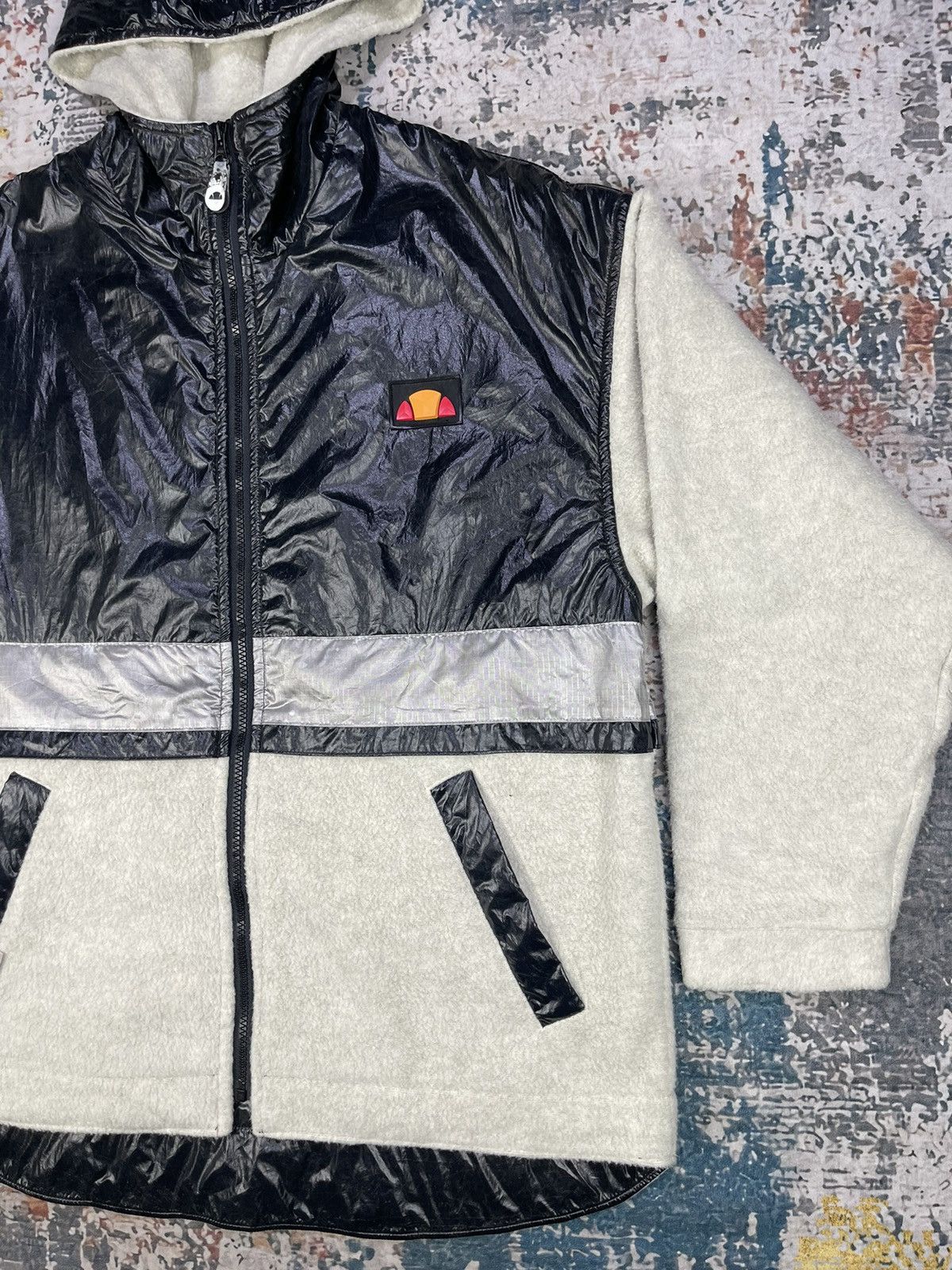 Ellesse Vintage Ellesse Reflective Hybrid Fleece Back Spell Out Size US L / EU 52-54 / 3 - 9 Thumbnail