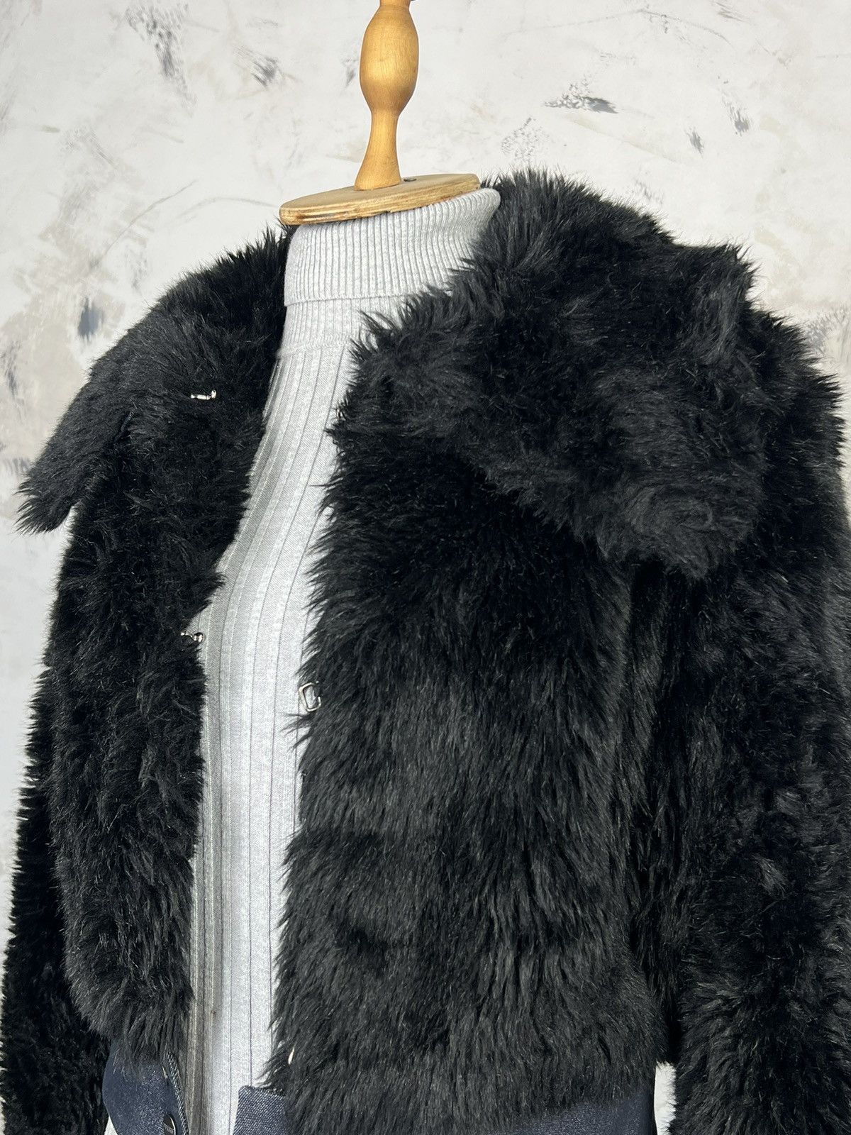 Ferre Vintage Ferre Jeans Black Faux Fur Jacket Size M Size M / US 6-8 / IT 42-44 - 5 Thumbnail