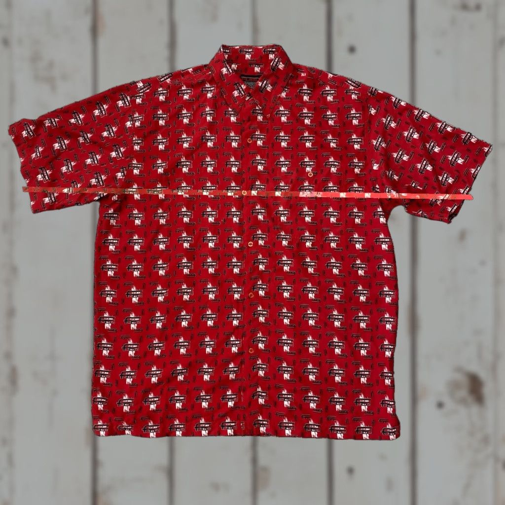 Fubu VINTAGE 90s FUBU Button-Up Shirt All Over Print Logo Men XL Red Shirt Size US XL / EU 56 / 4 - 1 Thumbnail