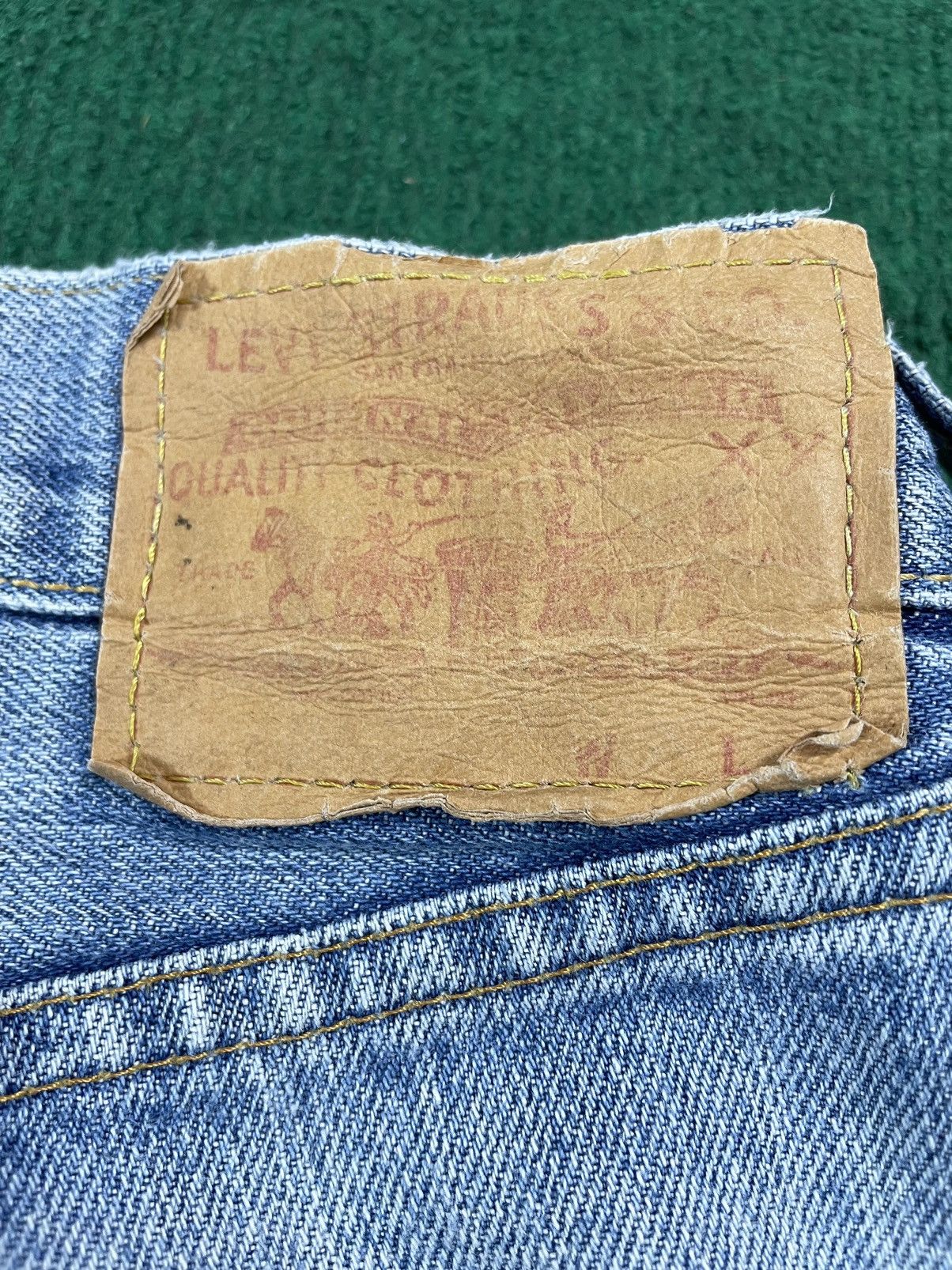 Levi's Levis Vintage Distressed Big E Selvage Japan Size US 31 - 8 Thumbnail