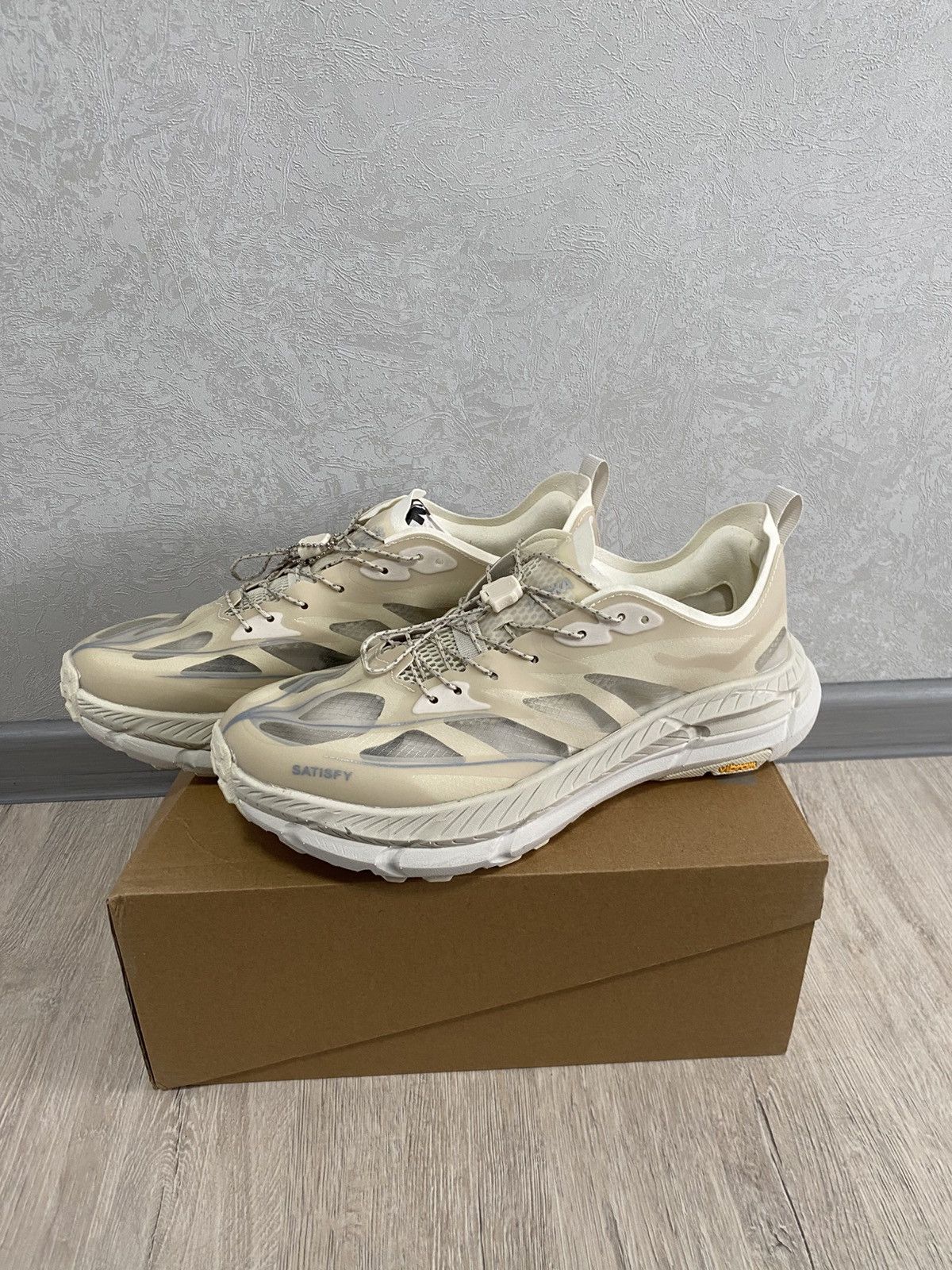Satisfy Hoka Mafate Speed 4 BONE (Men's) Size 11us