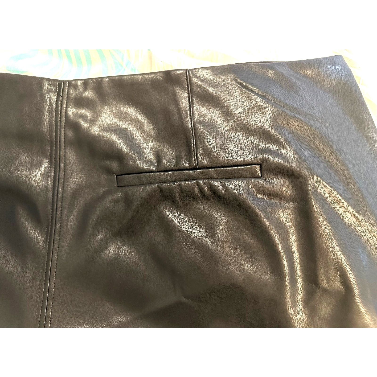 Tanya Taylor Tanya Taylor Adler Faux Leather Pants Bottom Slits Black 18 Size 40" / US 18 - 15 Thumbnail