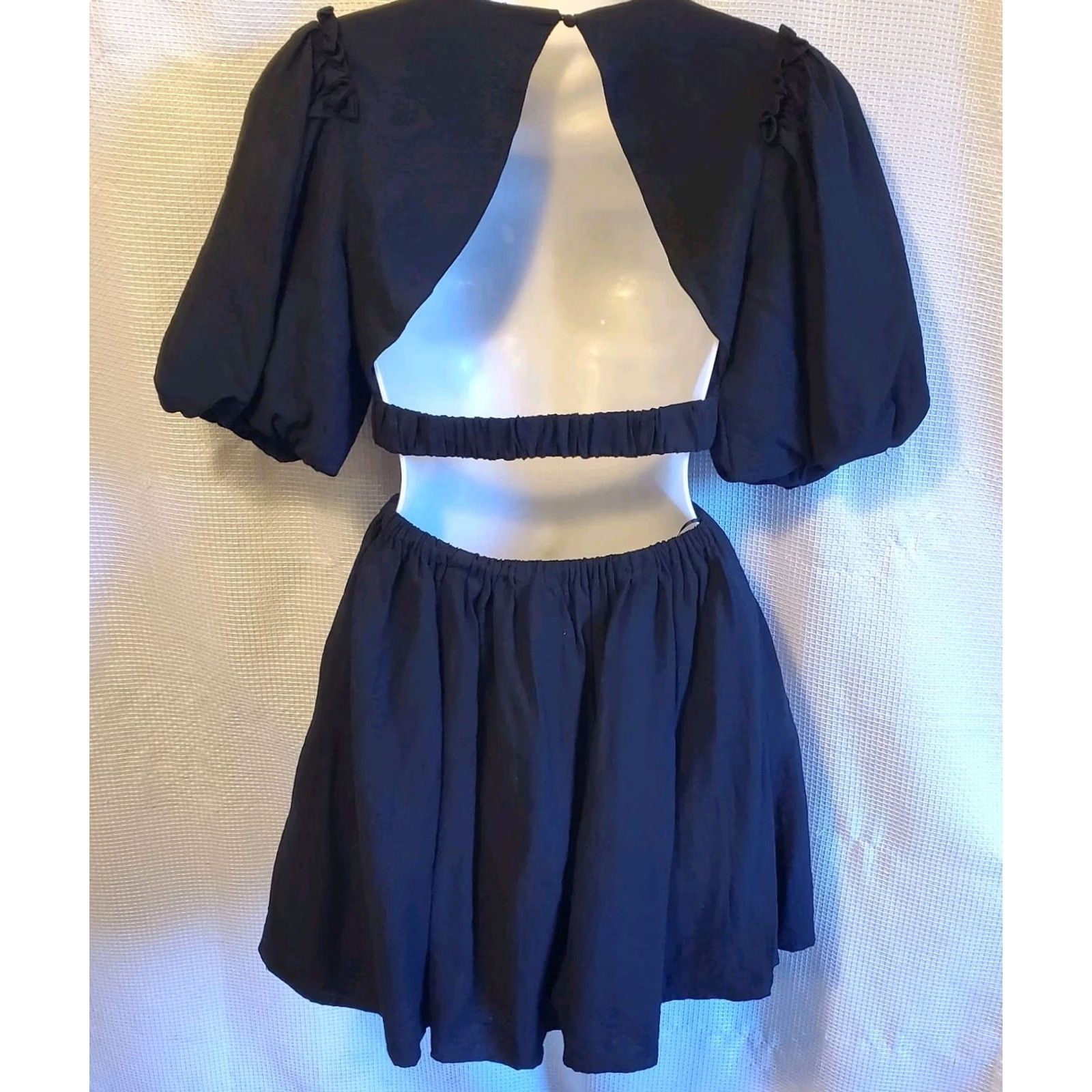 Vintage Anthropologie Moon River Black Bubble Sleeve Backless Mini Dress Sz Sm Size S / US 4 / IT 40 - 2 Thumbnail