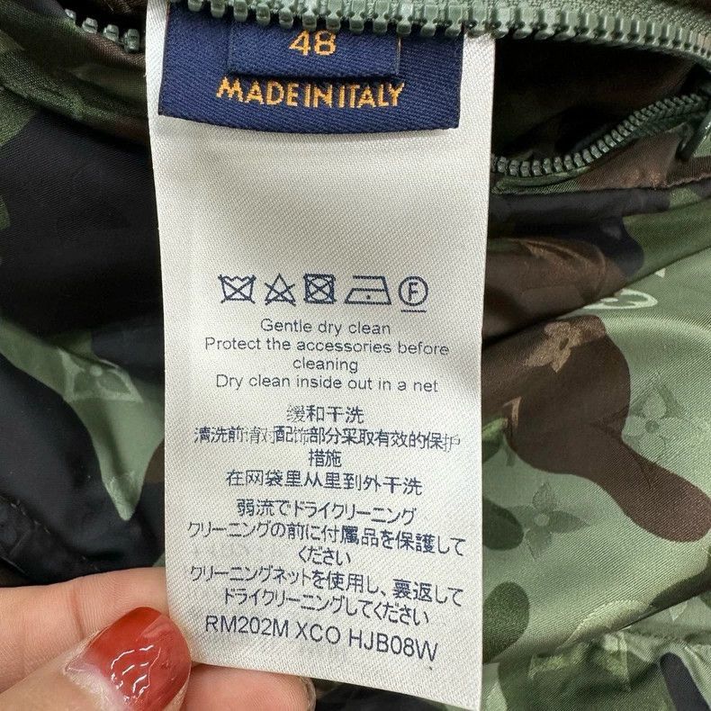 Louis Vuitton Louis Vuitton Camo Hooded Jacket for Men-2507 Size US L / EU 52-54 / 3 - 4 Thumbnail