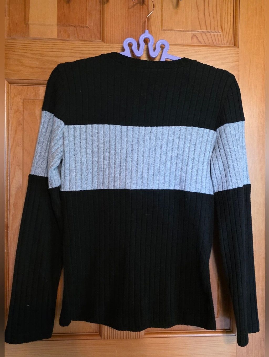 The Unbranded Brand Ribbed Zip-Neck Black Women's (S) Sweater Bundle (3) Size S / US 4 / IT 40 - 11 Thumbnail