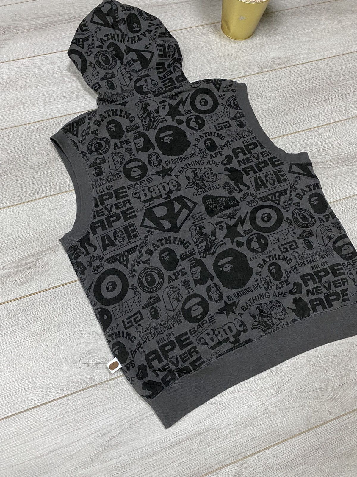 Bape Multi Logo Sleeveless Hoodie Size US M / EU 48-50 / 2 - 5 Thumbnail