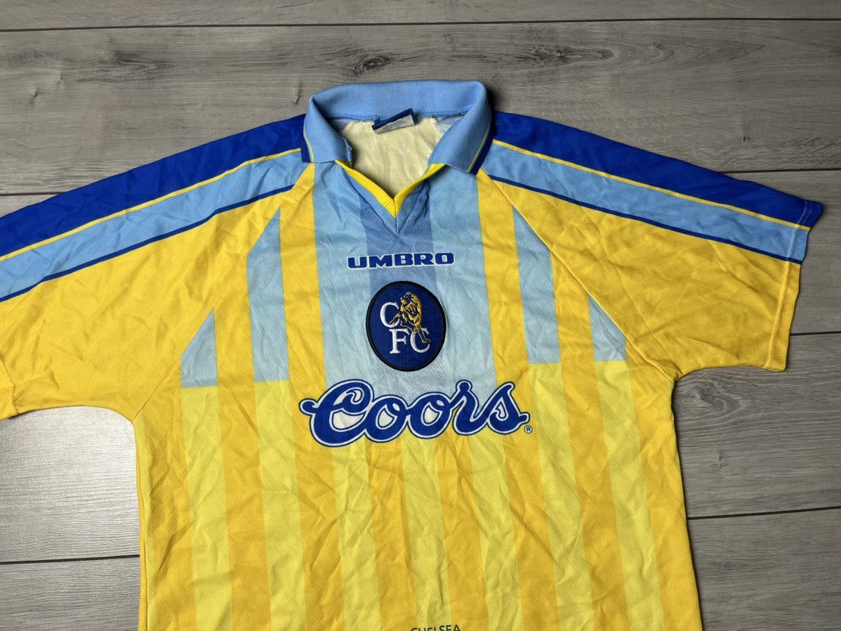 Chelsea Soccer Umbro Vintage CHELSEA 1996/1997 AWAY FOOTBALL SOCCER JERSEY Size US XL / EU 56 / 4 - 3 Thumbnail