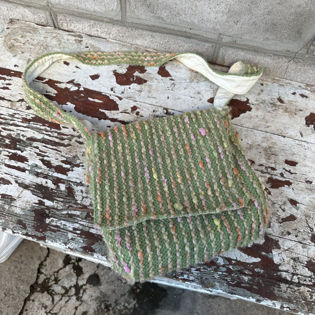 Cyderhouse Vintage Women’s Shoulders Bag Grunge Avantgarde Y2K Knit Size ONE SIZE - 1 Thumbnail