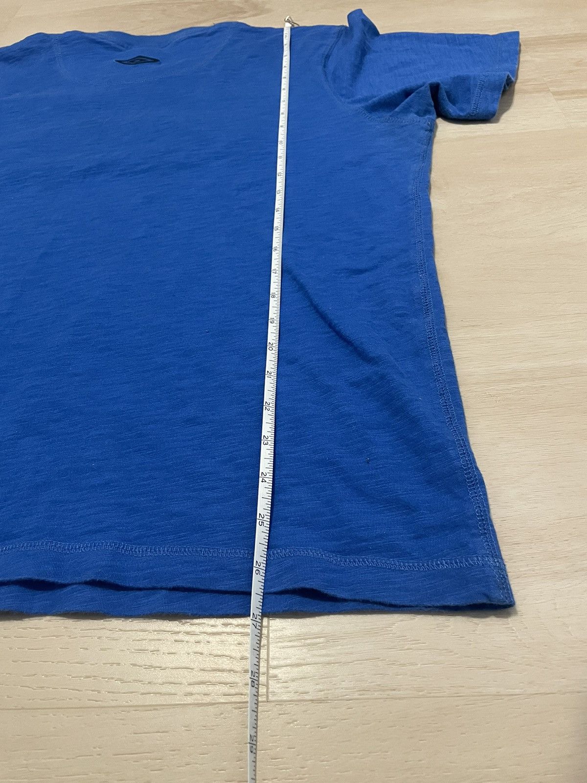 Umbro 2000’s UMBRO ENGLAND SOCCER CLUB TShirt Size Large/XL Size US L / EU 52-54 / 3 - 5 Thumbnail