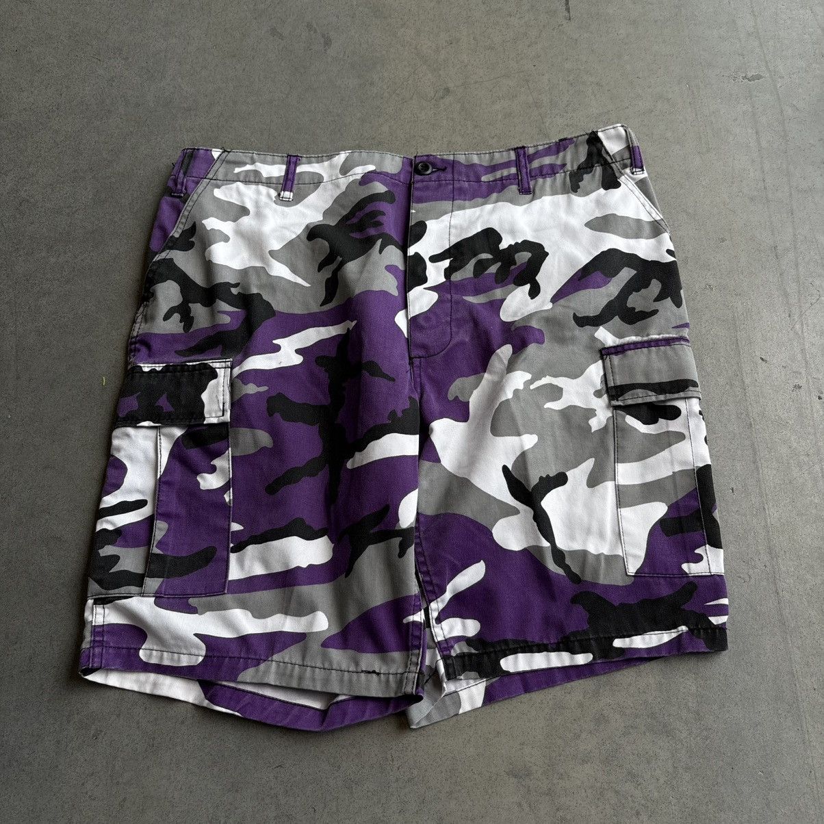 Vintage Vintage Y2K Purple Camo Military Adjustable Camo Pants 36 Size US 36 / EU 52 - 2 Thumbnail