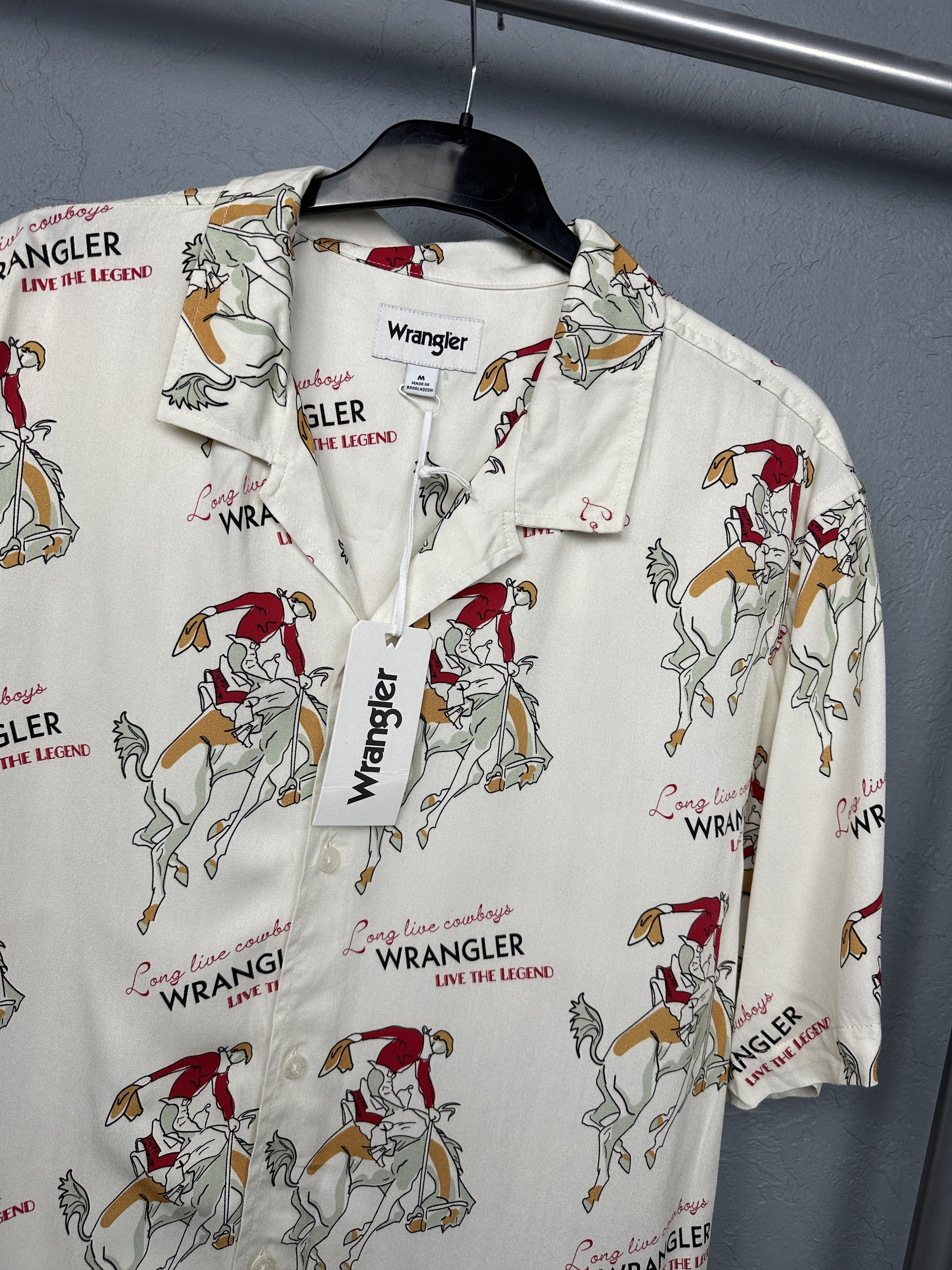 Wrangler NEW!! Wrangler Mens Hawaiian Resort Shirt Size US M / EU 48-50 / 2 - 2 Thumbnail