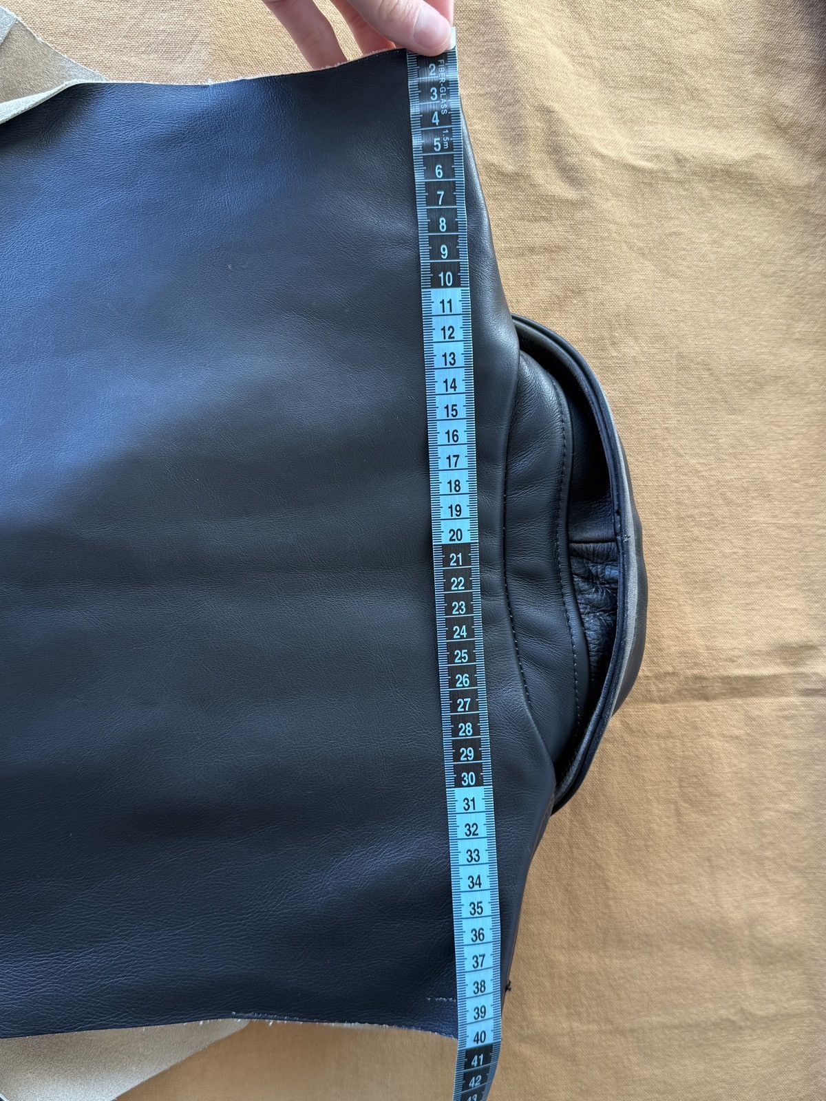 H&M × Maison Margiela Maison Margiela x H&M leather vest Size S / US 4 / IT 40 - 18 Thumbnail