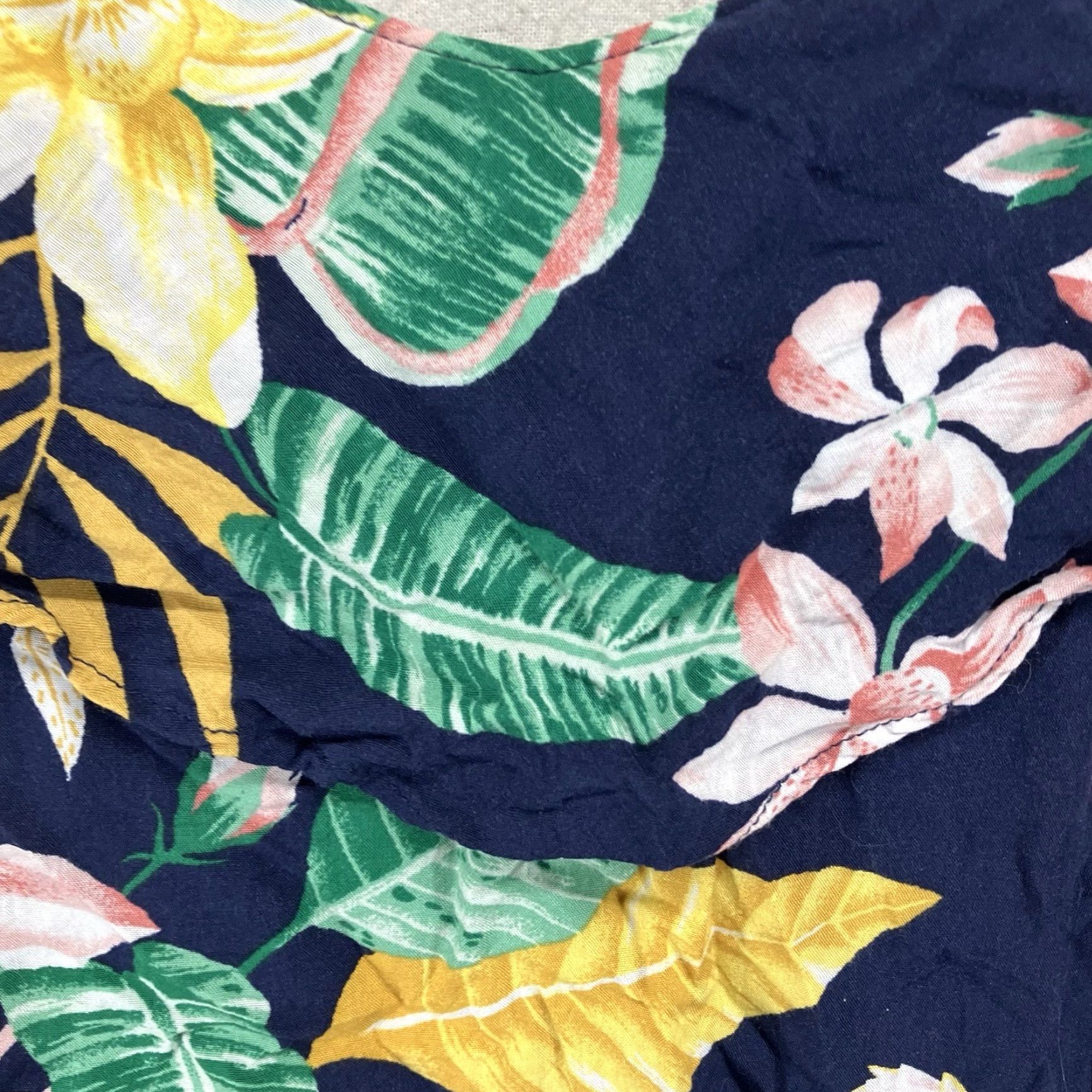 Old Navy Old Navy Women's Blouse XS Floral Hawaiian Summer Casual Flutter Sleeve Rayon 90s Multicolor Size XS / US 0-2 / IT 36-38 - 6 Thumbnail