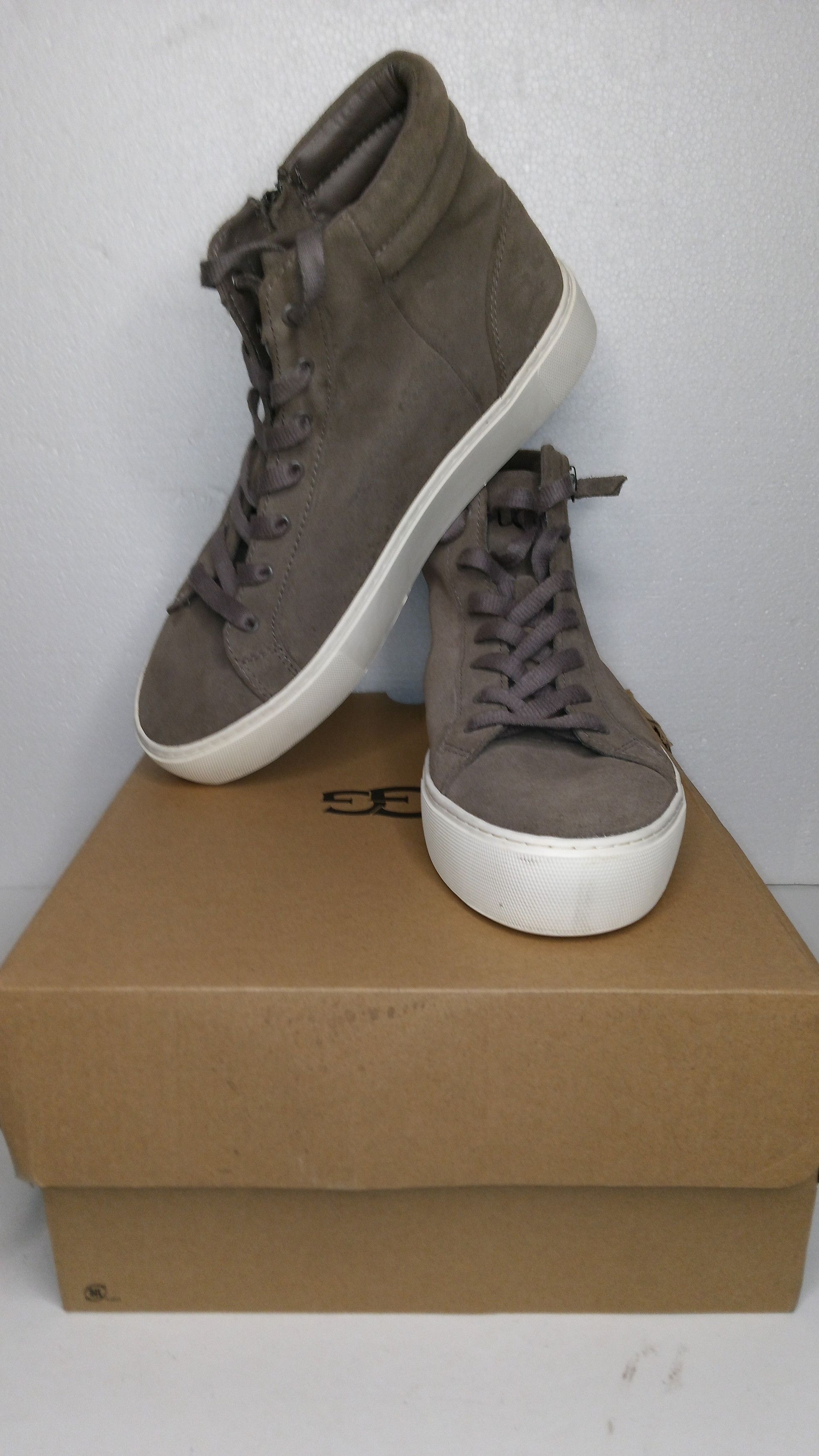 Ugg UGG Australia Olli Suede Leather Gray High Top Sneaker Size US 9.5 / IT 39.5 - 1 Thumbnail
