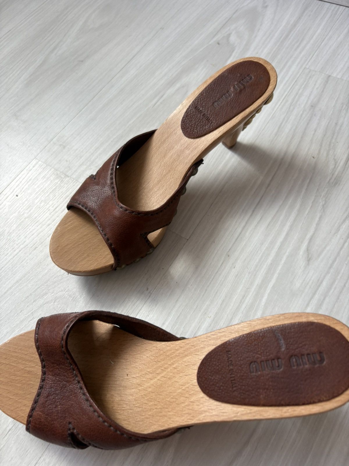 Miu Miu Miumiu clog mules Size US 7.5 / IT 37.5 - 17 Thumbnail
