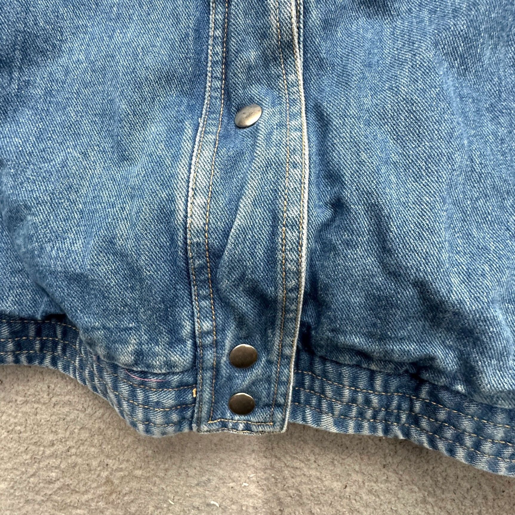 Vintage VINTAGE Current Seen Denim Floral Lined Zip Bomber Flight Jacket Womens 18W Plus 2X Blue Jacket Womens 18W Plus Flaws Size XXL / US 16-18 / IT 52-54 - 5 Thumbnail