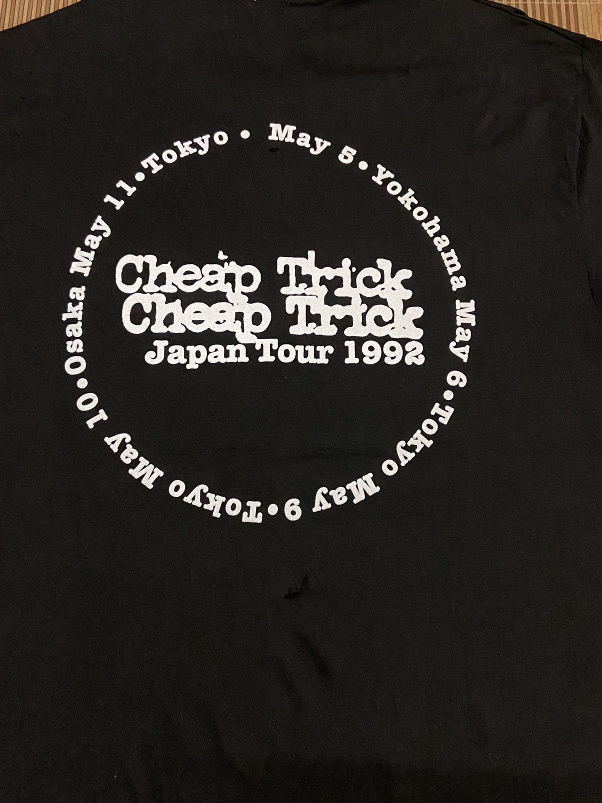 Band Tees × Vintage VINTAGE DISTRESSED CHEAP TRICK TEE Size US L / EU 52-54 / 3 - 11 Thumbnail