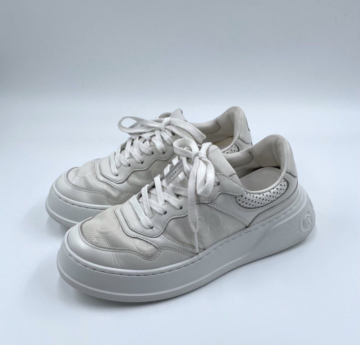 Gucci Gucci/White GG Embossed Cookie Sneakers K12 Size US 8.5 / IT 38.5 - 1 Thumbnail