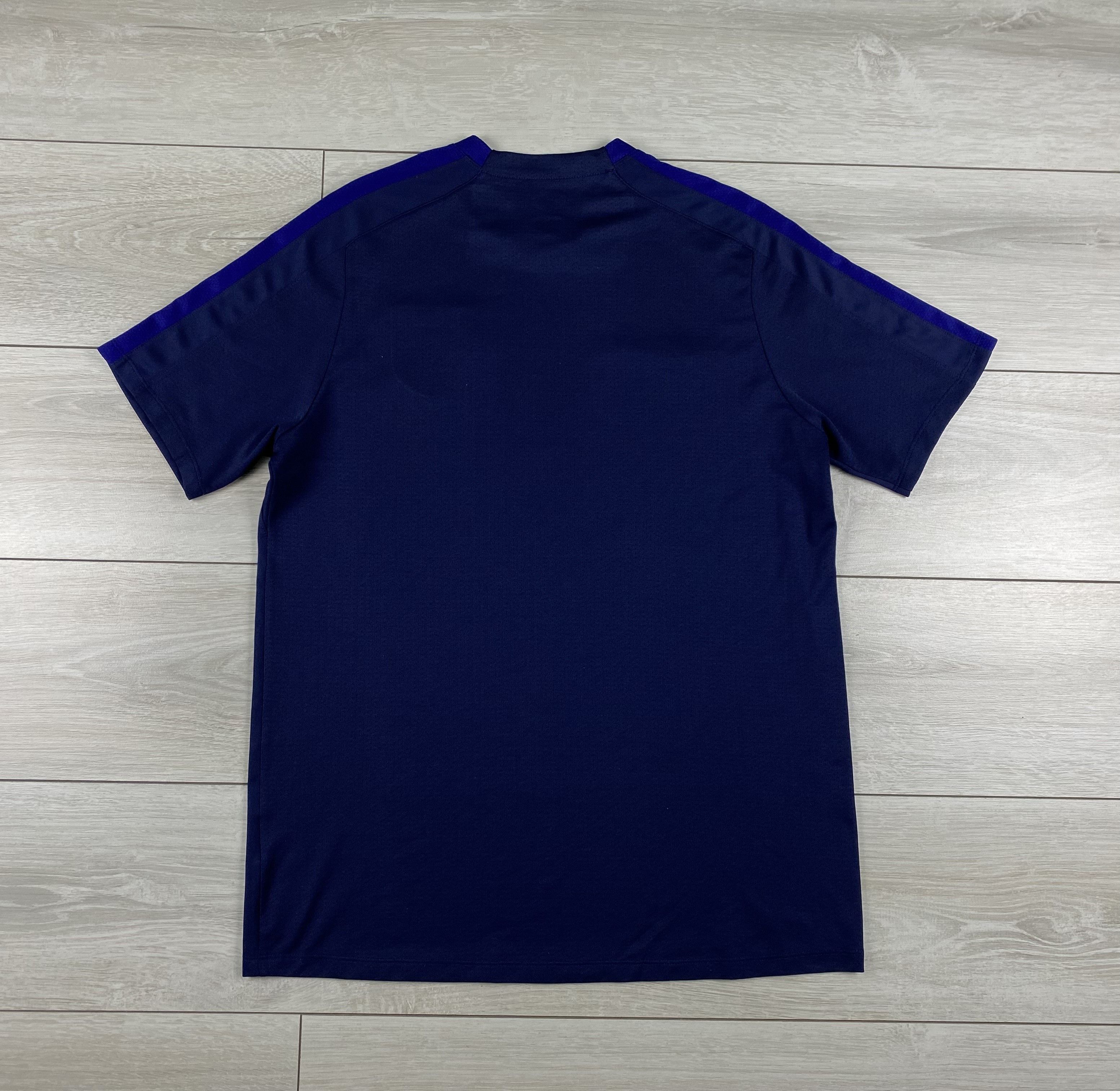 Nike ENGLAND 2016 2017 TRAINING FOOTBALL SHIRT SOCCER JERSEY Size US L / EU 52-54 / 3 - 6 Thumbnail