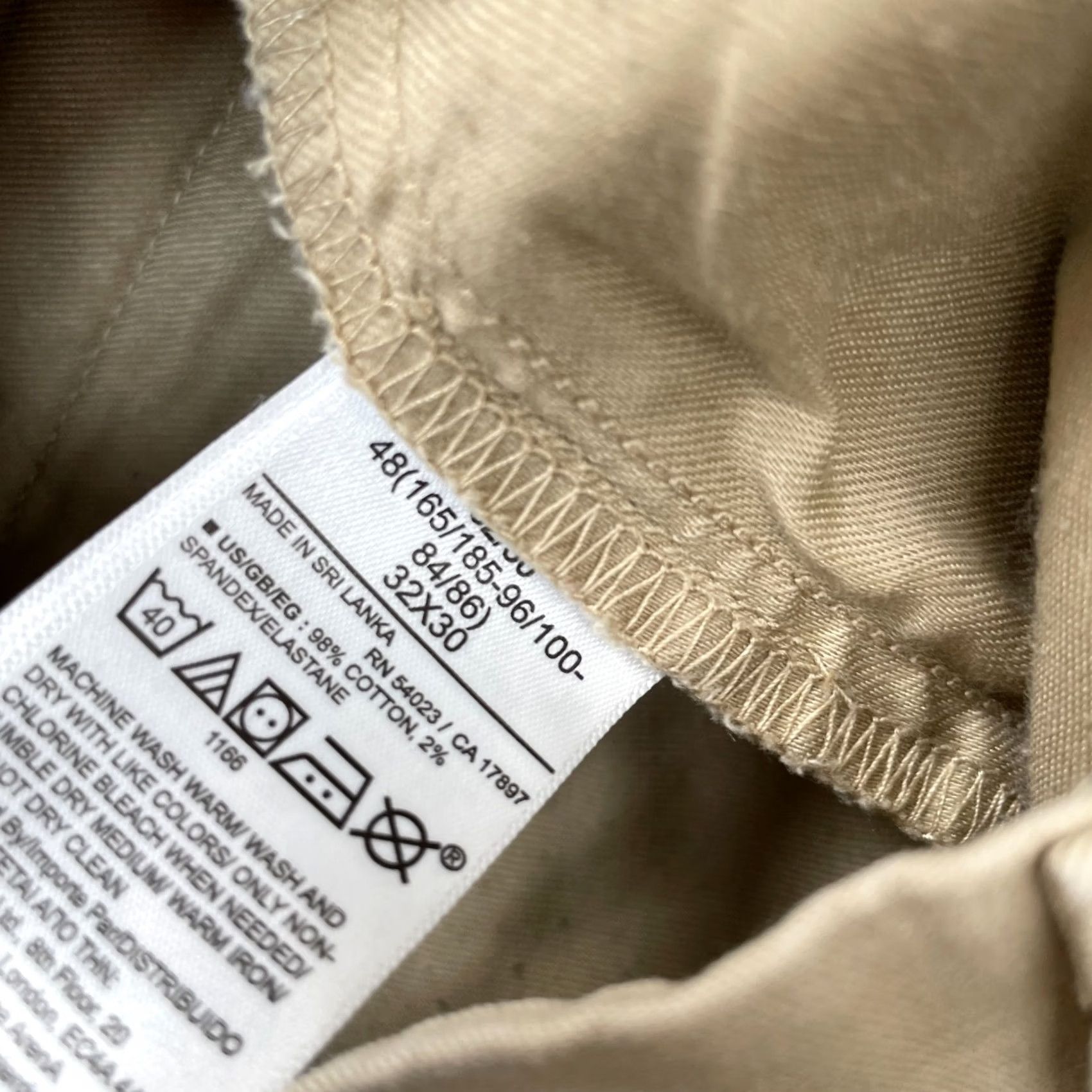 Gap VINTAGE Gap Pants Mens 32x30 Beige Chino Straight Leg Cotton Stretch Tennis Resort Wear Size US 34 / EU 50 - 4 Thumbnail