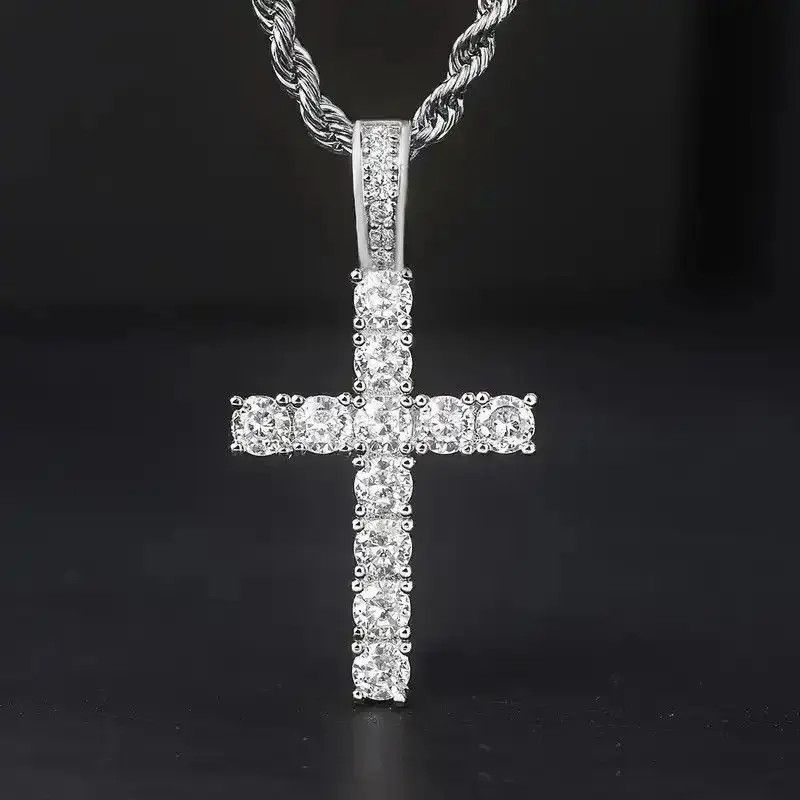 Jewelry Twisted Chain Cross Necklace Size ONE SIZE - 1 Thumbnail