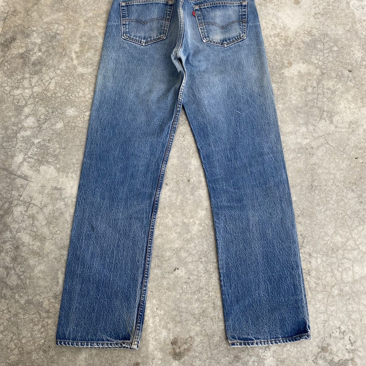 Levi's Vintage 80’s Levis 501xx Faded Stonewashed Blue Jeans Size US 34 / EU 50 - 12 Thumbnail