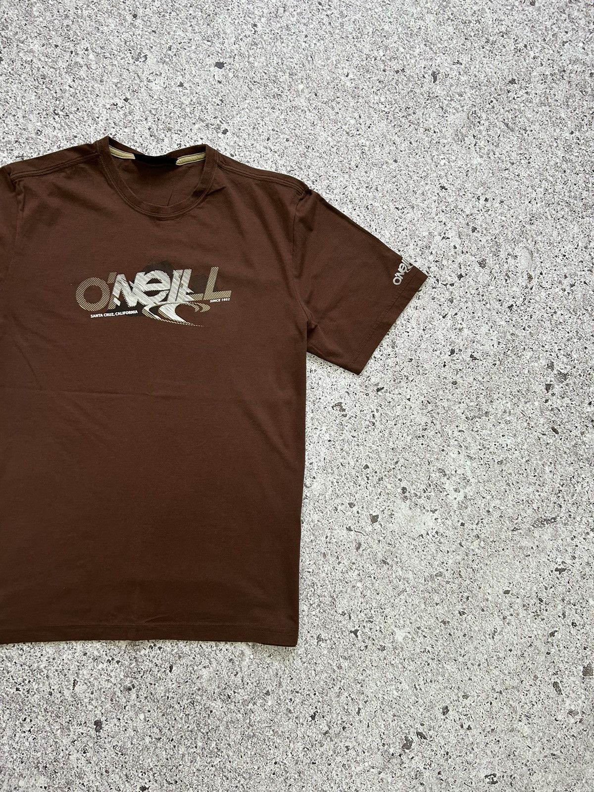 O'Neill × Santa Cruz Skateboards 🏄‍♂️ Vintage 90’s Surf Brand O’Neil Santa Cruz Logo T-Shirt Size US XL / EU 56 / 4 - 4 Thumbnail