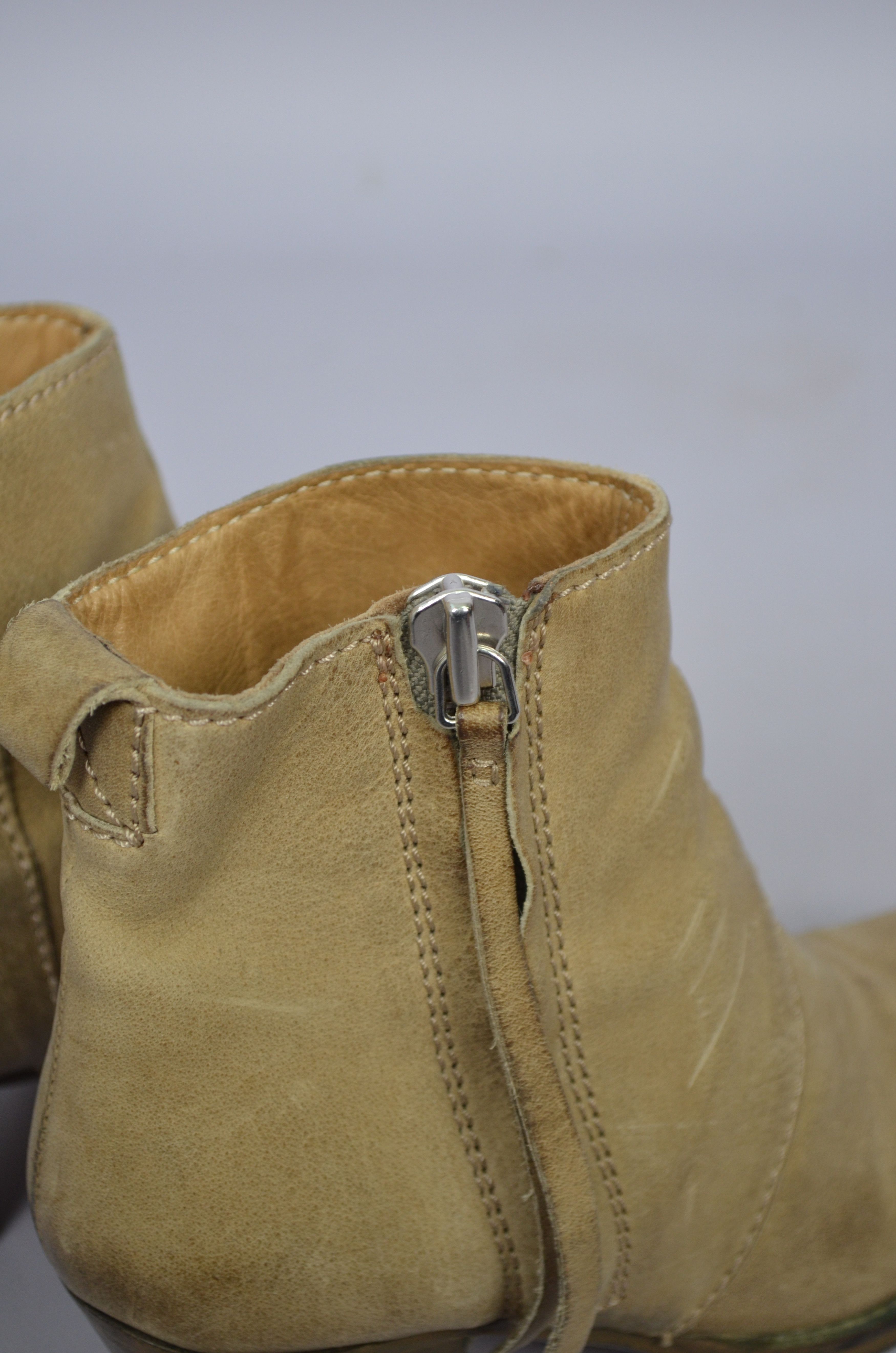 Acne Studios × Designer Acne Studios Pistol Side Zip Ankle Heel Boots Size 37/US7 Size US 7 / IT 37 - 6 Thumbnail