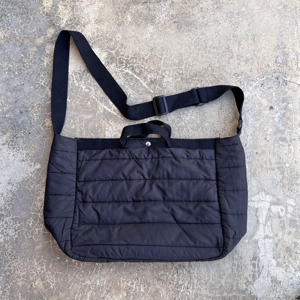Ne-Net Ne-net by Issey Miyake Nya Quilted Shoulder Bag Size ONE SIZE - 6 Thumbnail