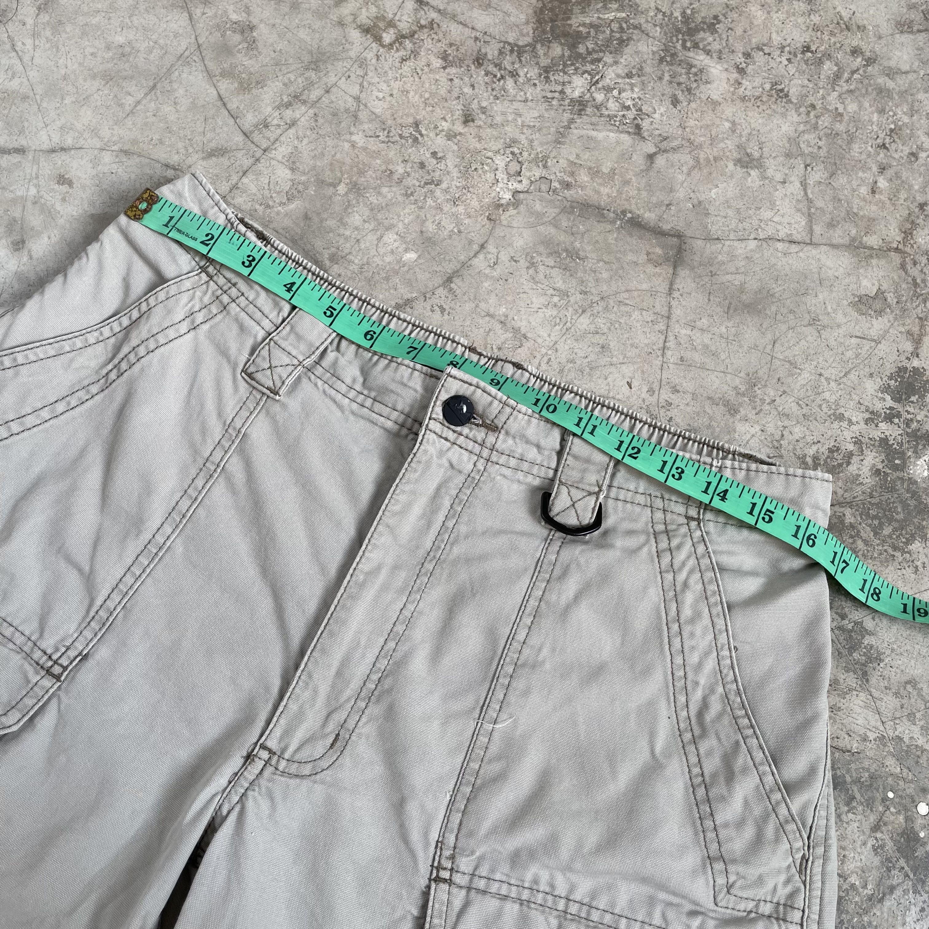 Wrangler ⭐️SALE⭐️[34] WRANGLER JEANS CARGO SHORTS Size US 34 / EU 50 - 2 Thumbnail