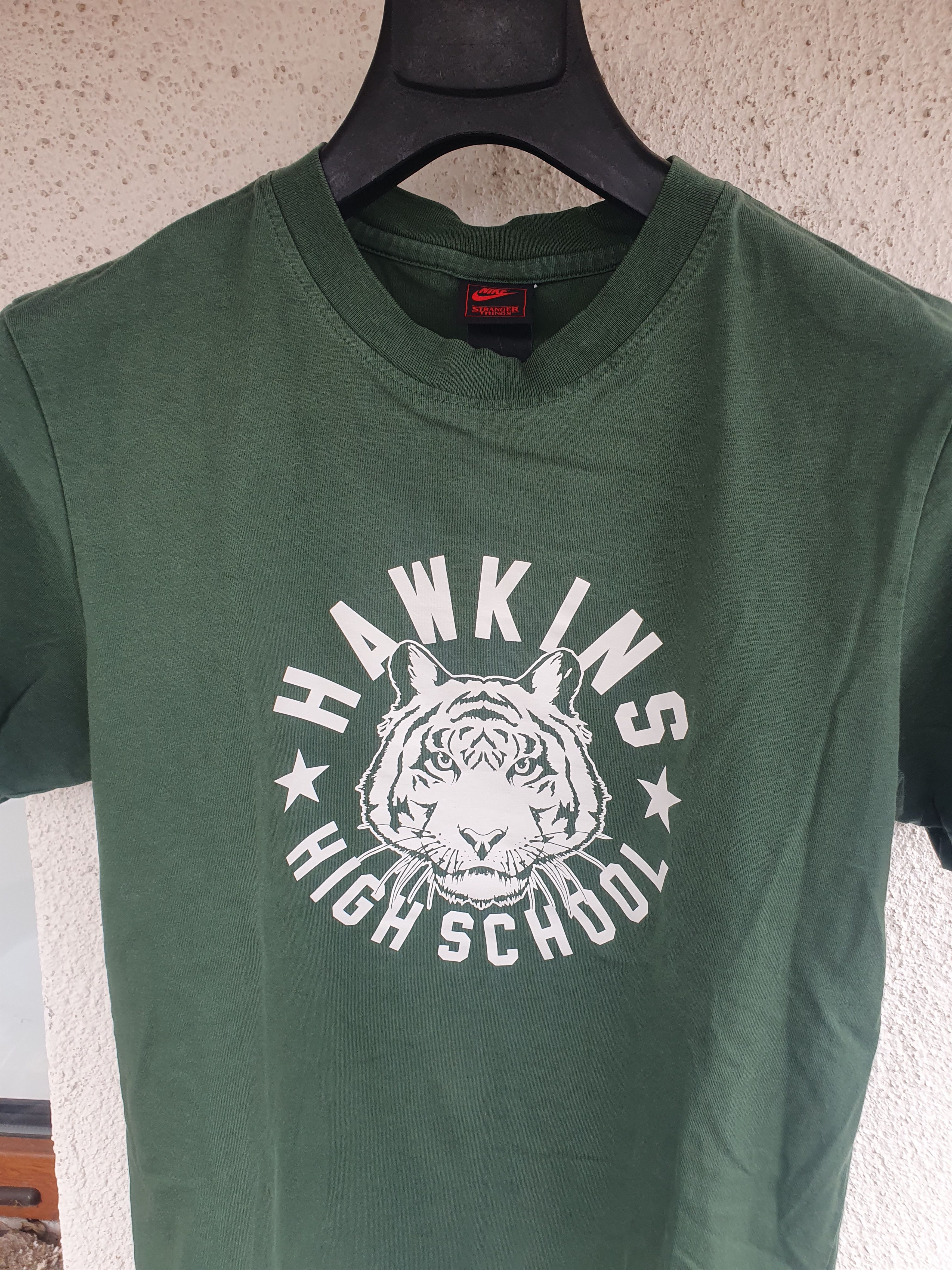 Nike Nike x Stranger Things Hawkins High School T Shirt sz S/M Size US S / EU 44-46 / 1 - 5 Thumbnail