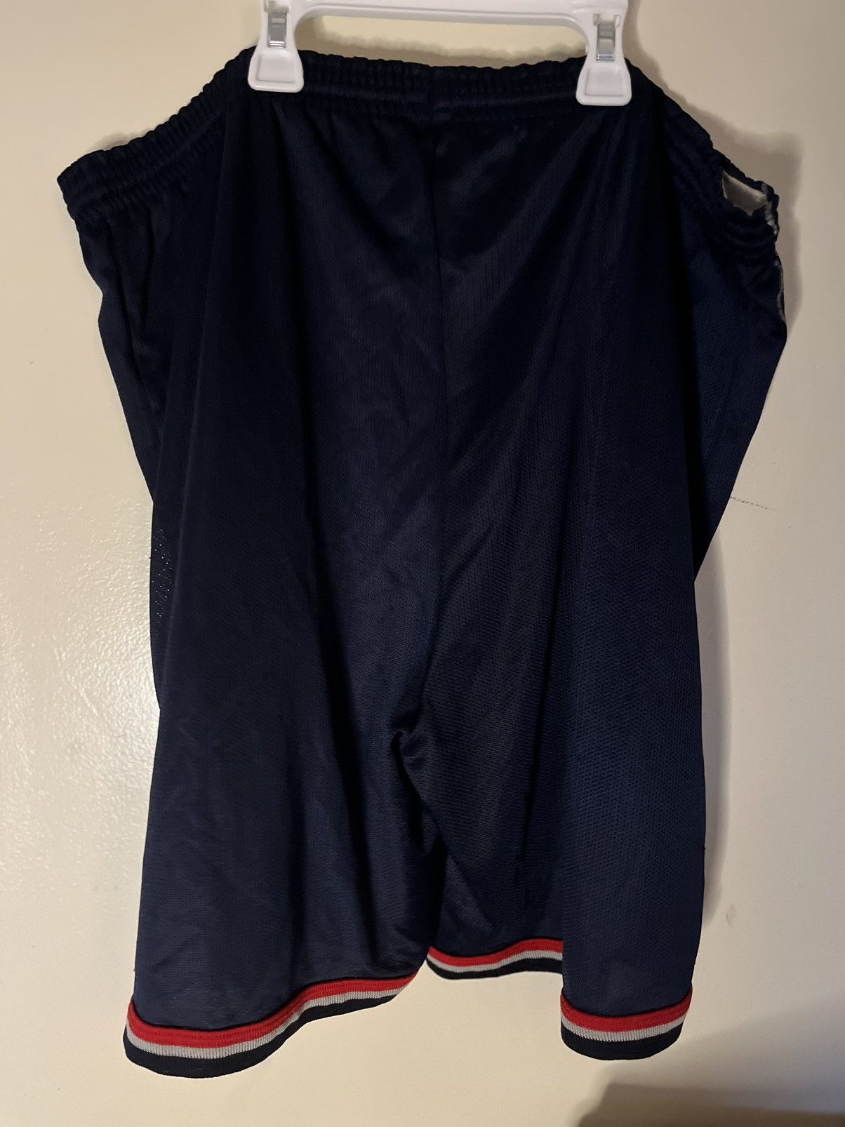 Champion vintage 90s new jersey nets champion shorts nba basketball Size US 40 / EU 56 - 3 Thumbnail