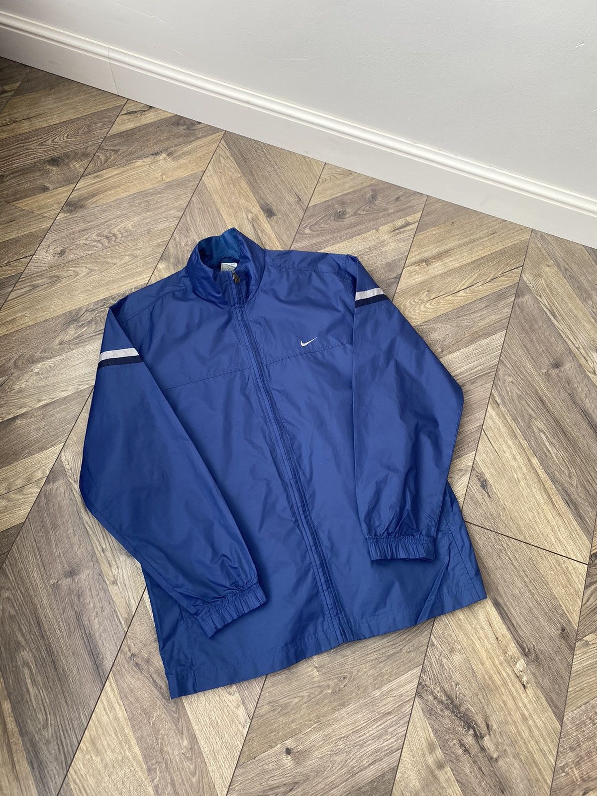 Nike × Vintage Vintage Nike Windbreaker Jacket Size US L / EU 52-54 / 3 - 3 Thumbnail
