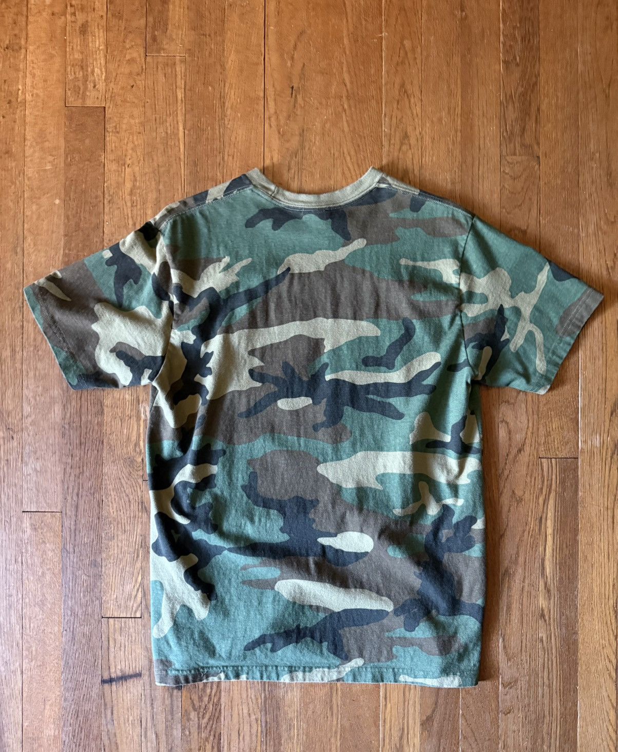 Supreme Supreme Playboi Carti Tee Woodland Camo Size Medium Size US M / EU 48-50 / 2 - 3 Thumbnail
