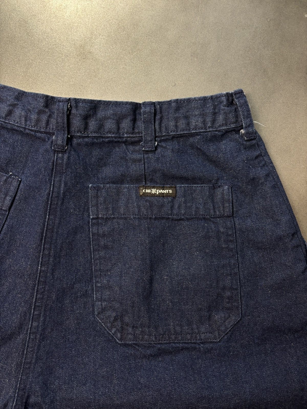 Vintage 1990s Vintage Pleated Jean Shorts Dark Denim Jorts USA Made Size US 29 - 10 Thumbnail