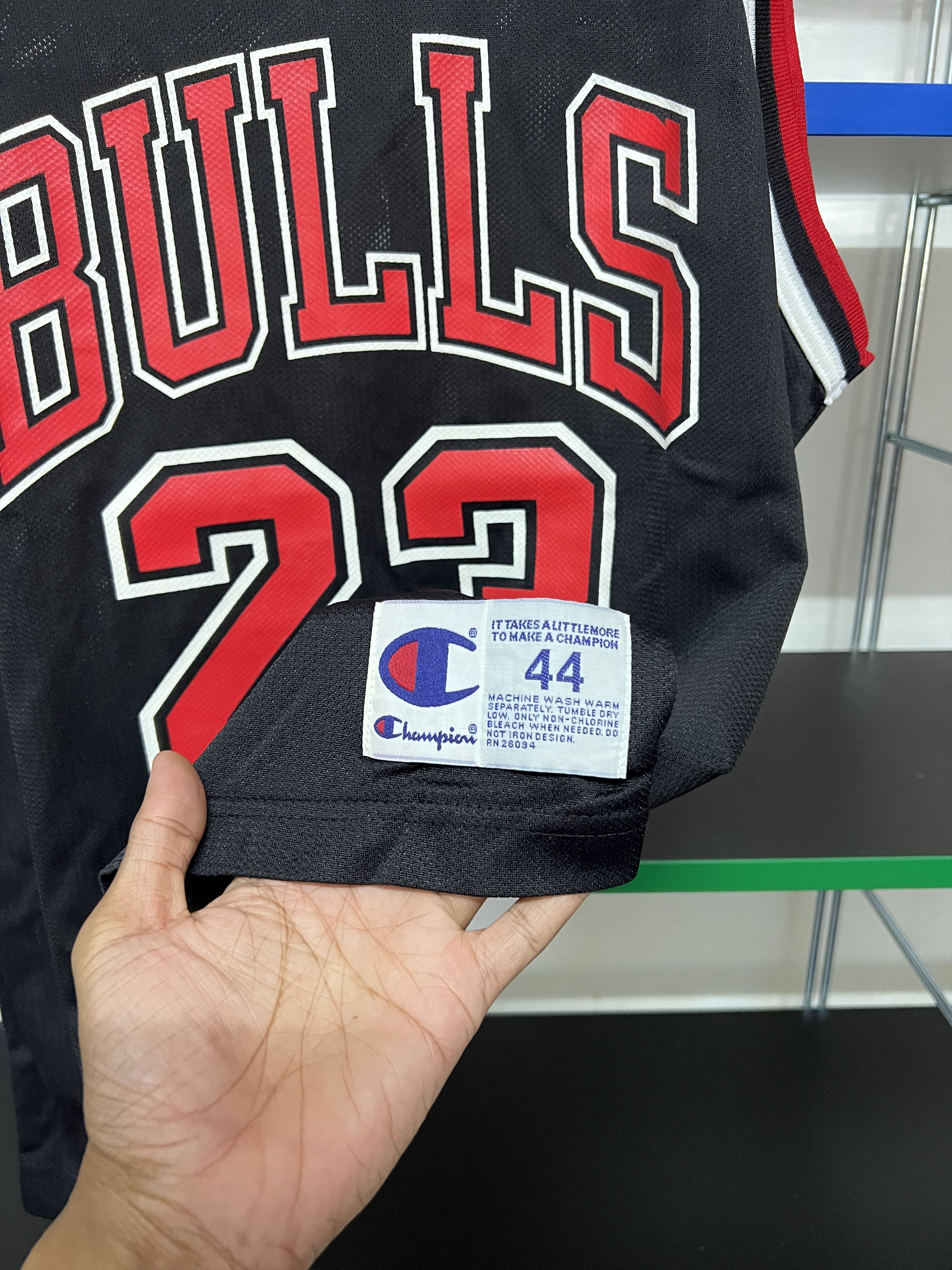 Champion Vintage Michael Jordan Chicago Bulls Jersey Champion 90s NBA Size US L / EU 52-54 / 3 - 5 Thumbnail