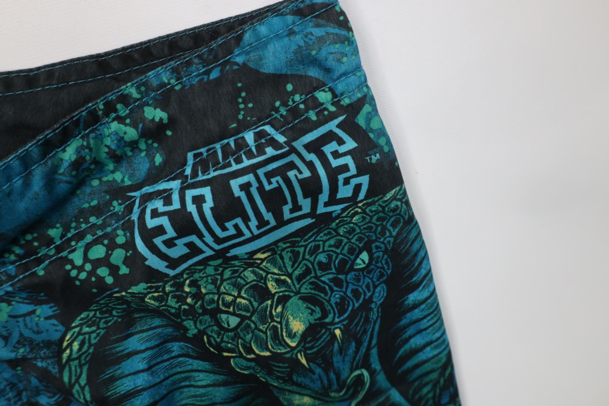 Vintage Vintage MMA Elite Cobra Snake UFC Fighting Shorts Trunks Size US 32 / EU 48 - 5 Thumbnail