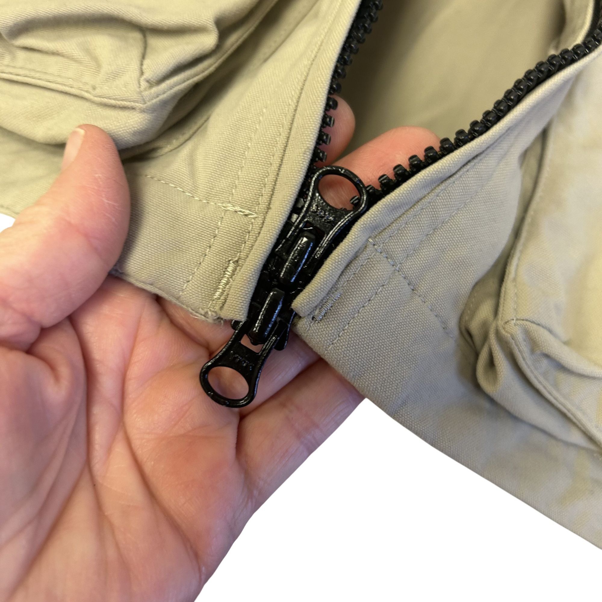 Duluth Trading Company Duluth Trading Khaki Nylon 16 Pocket UTILITY Fishing Vest Size US XL / EU 56 / 4 - 9 Thumbnail