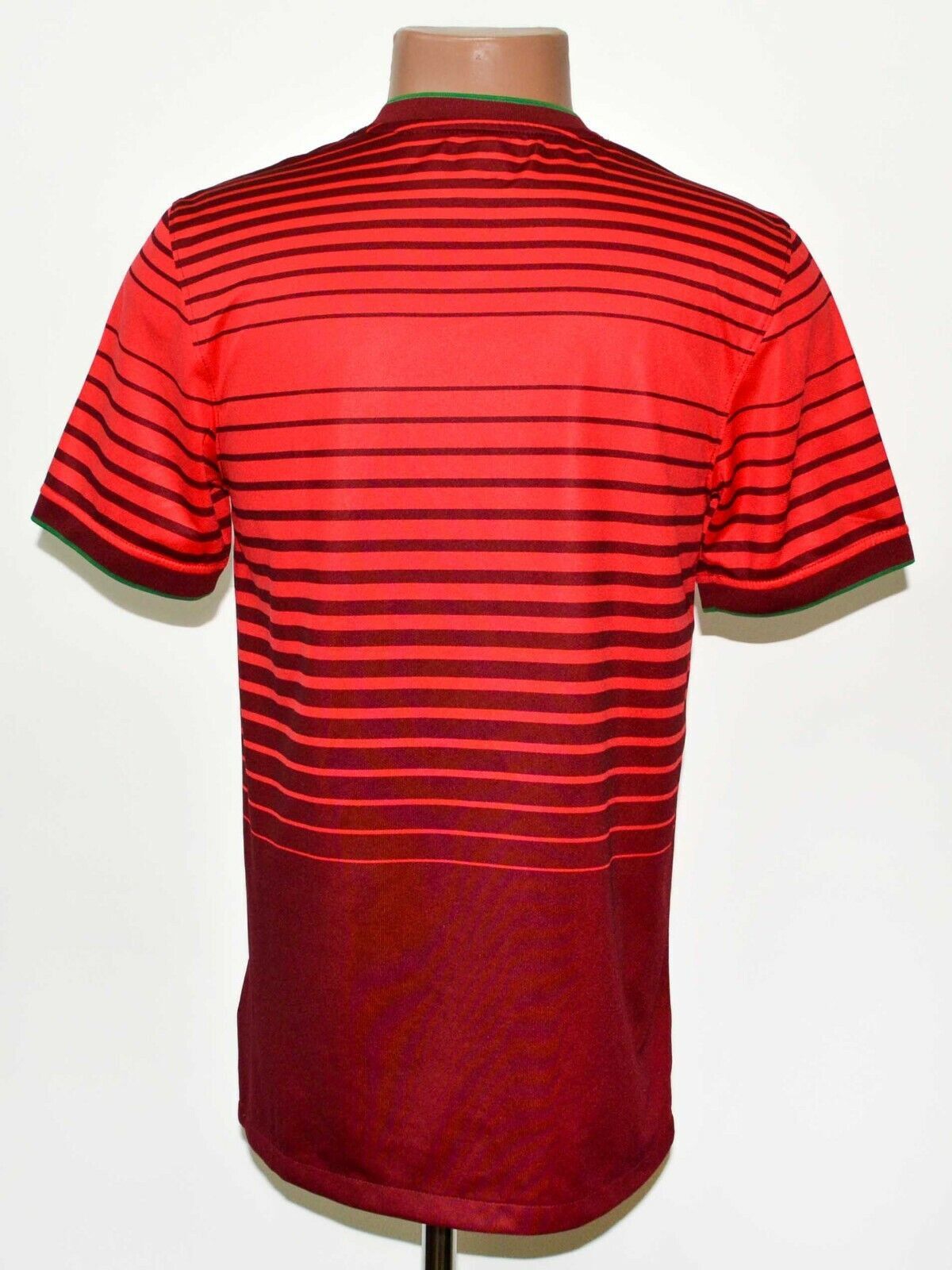 PORTUGAL 2014/2015 FOOTBALL SHIRT JERSEY NIKE SIZE S ADULT