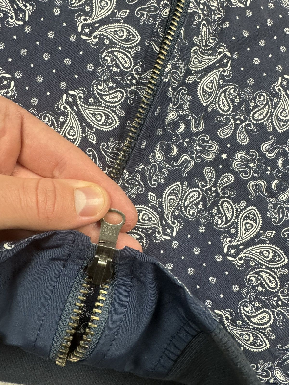 Japanese Brand Worn Out Age Reversible MA-1 Bomber – Bandana Side Size US M / EU 48-50 / 2 - 9 Thumbnail