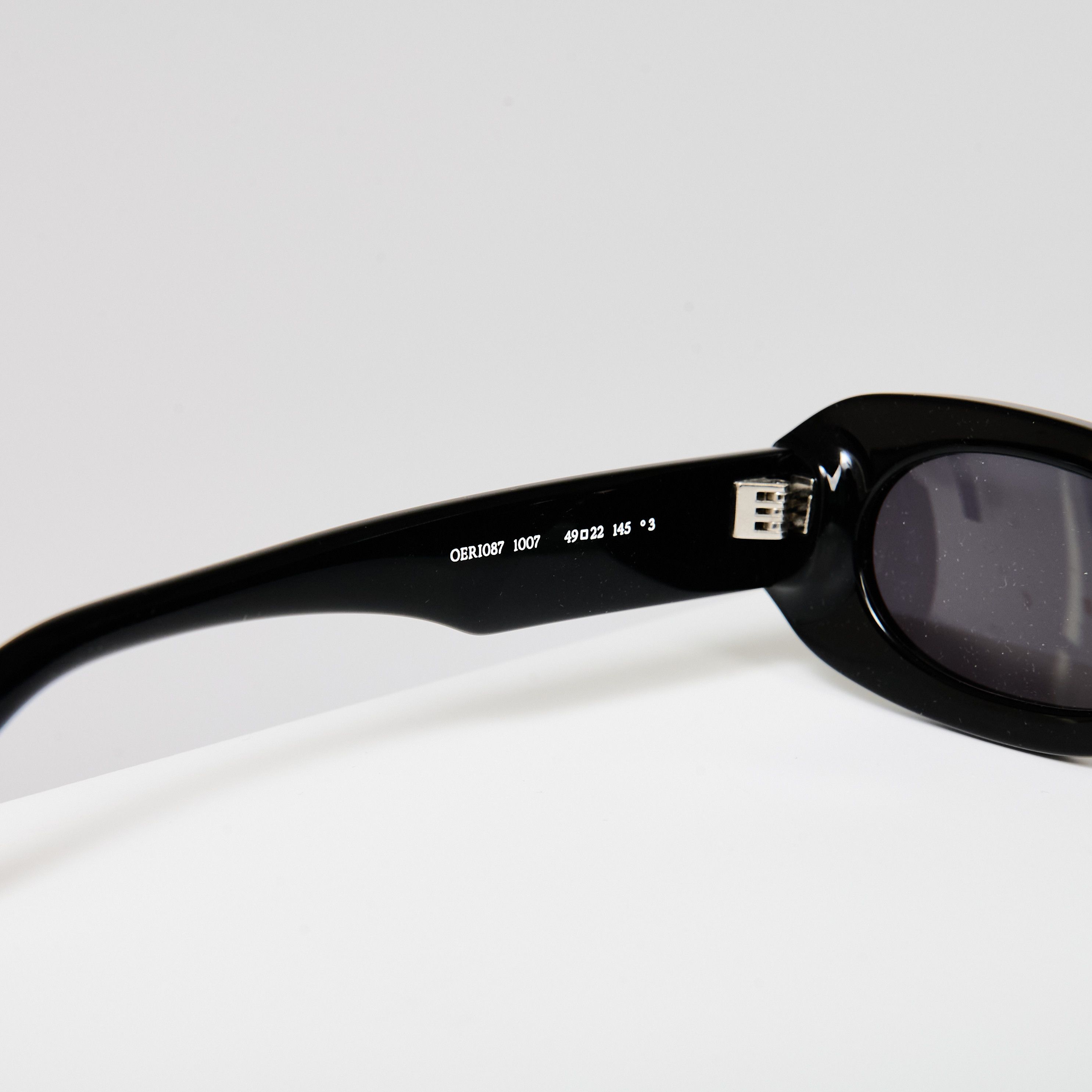 Off-White OFF WHITE AMALFI BLACK SUNGLASSES Size ONE SIZE - 5 Thumbnail