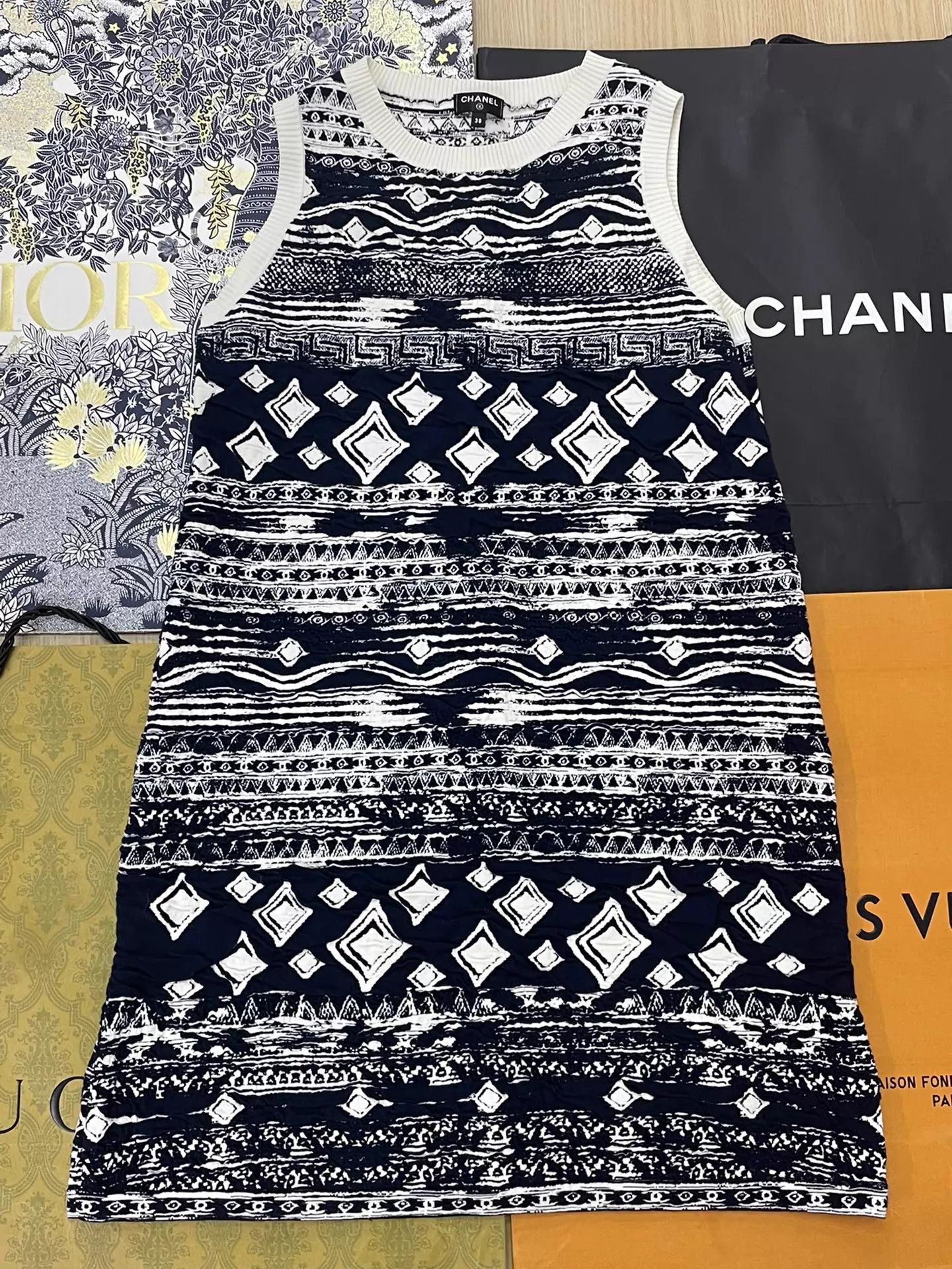 Chanel Chanel Greek Blue-White Colorblock Sleeveless Dress Size 38 Size S / US 4 / IT 40 - 1 Thumbnail
