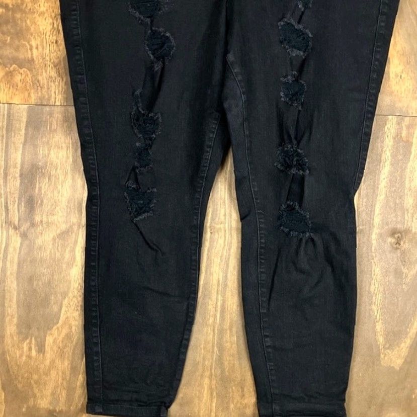 Torrid Torrid Black Feel The Fit Bombshell Skinny Jeans Womens 24R Distressed Stretch 5-Pocket Regular Rise High Waist Zip Button Jeans Size 28" / US 6 / IT 42 - 3 Thumbnail